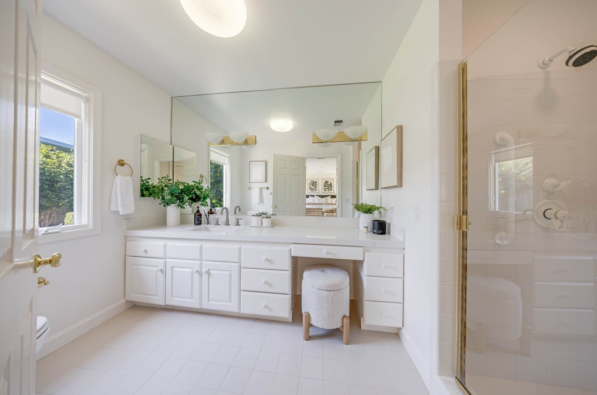 Charming Single Level Home on the Belvedere 'Flats'