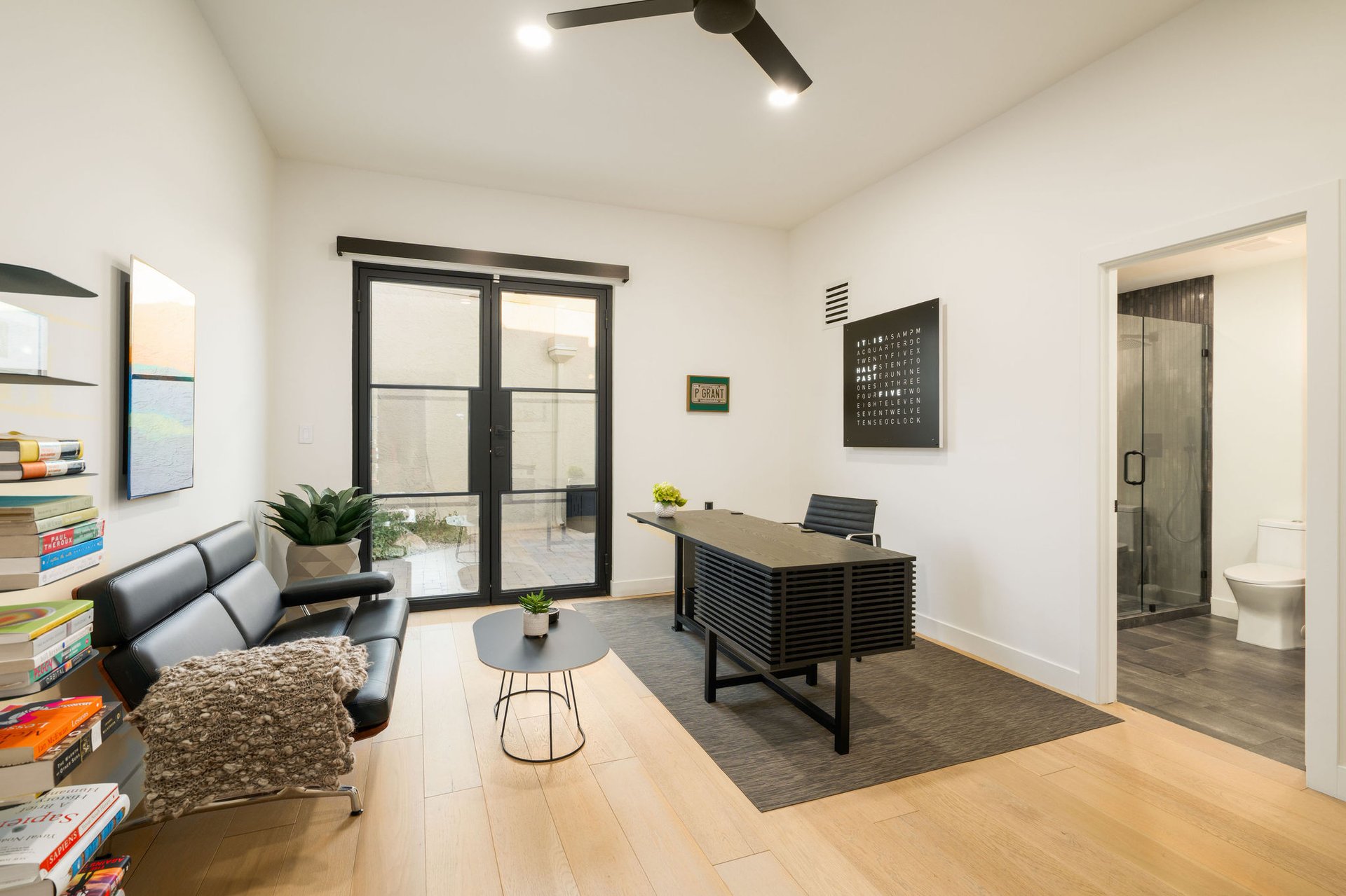 2737 E ARIZONA BILTMORE Circle 3