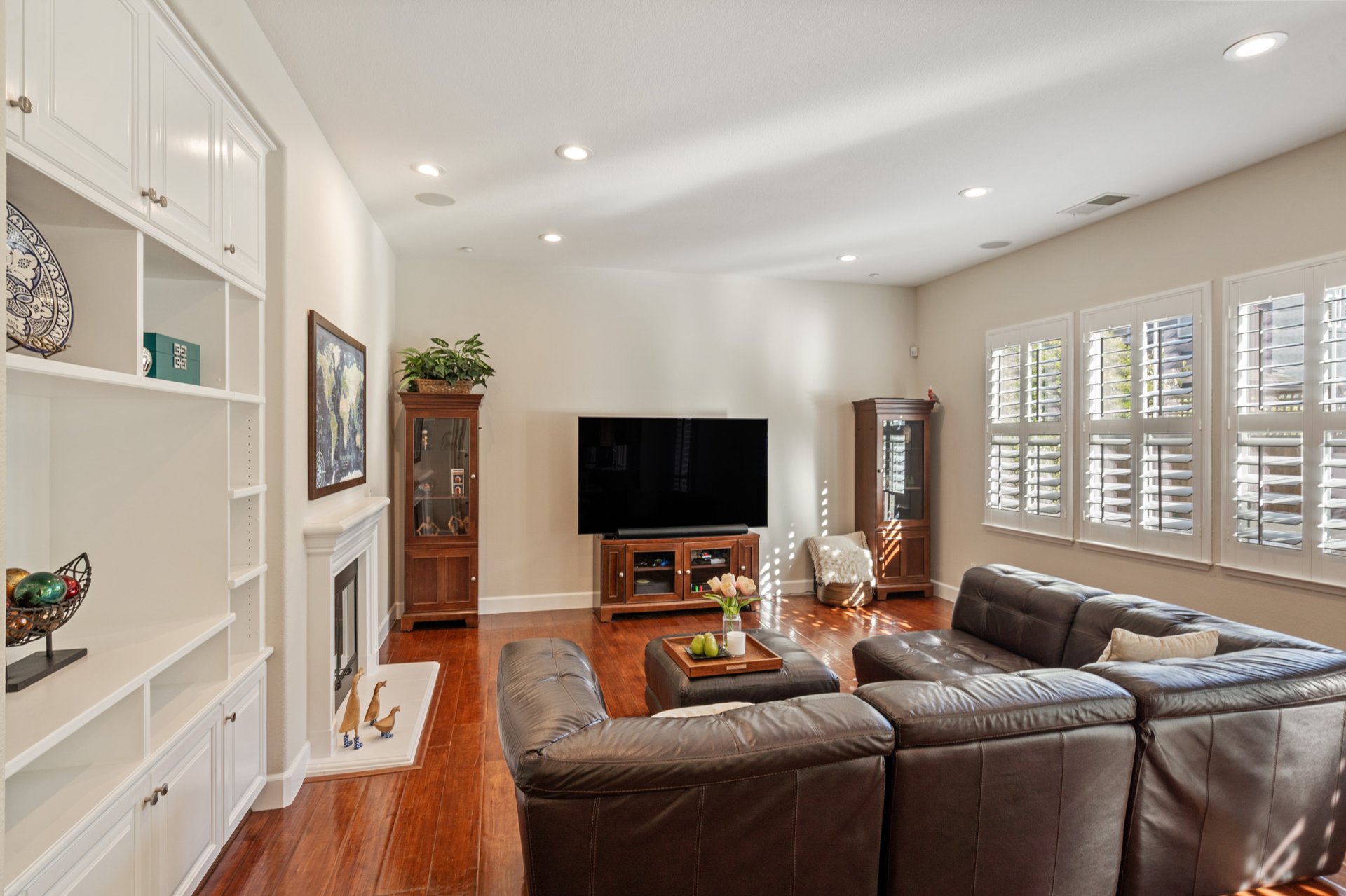 1727 Calle Ranchero Dr