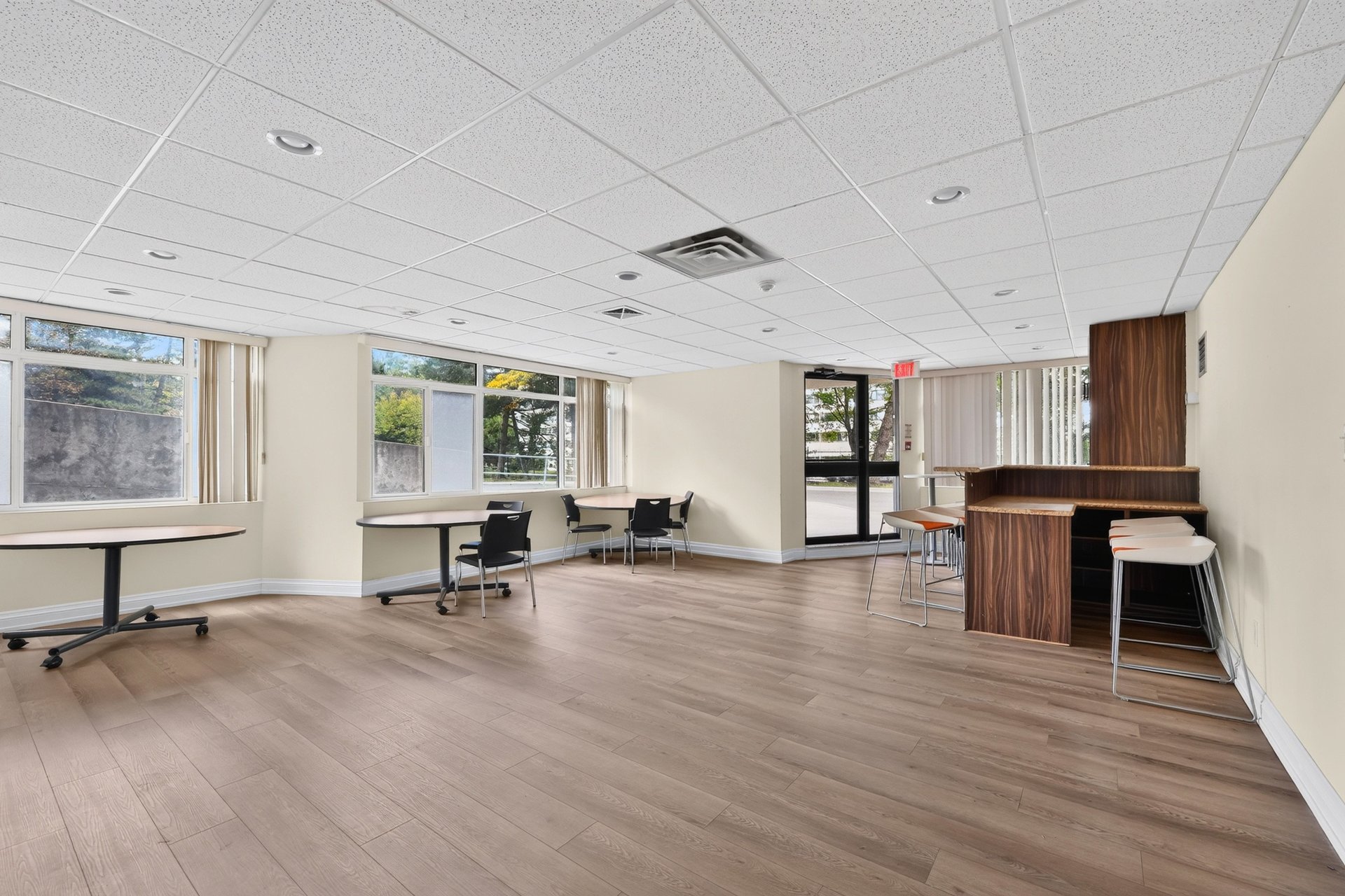 50 Elm Dr E 610