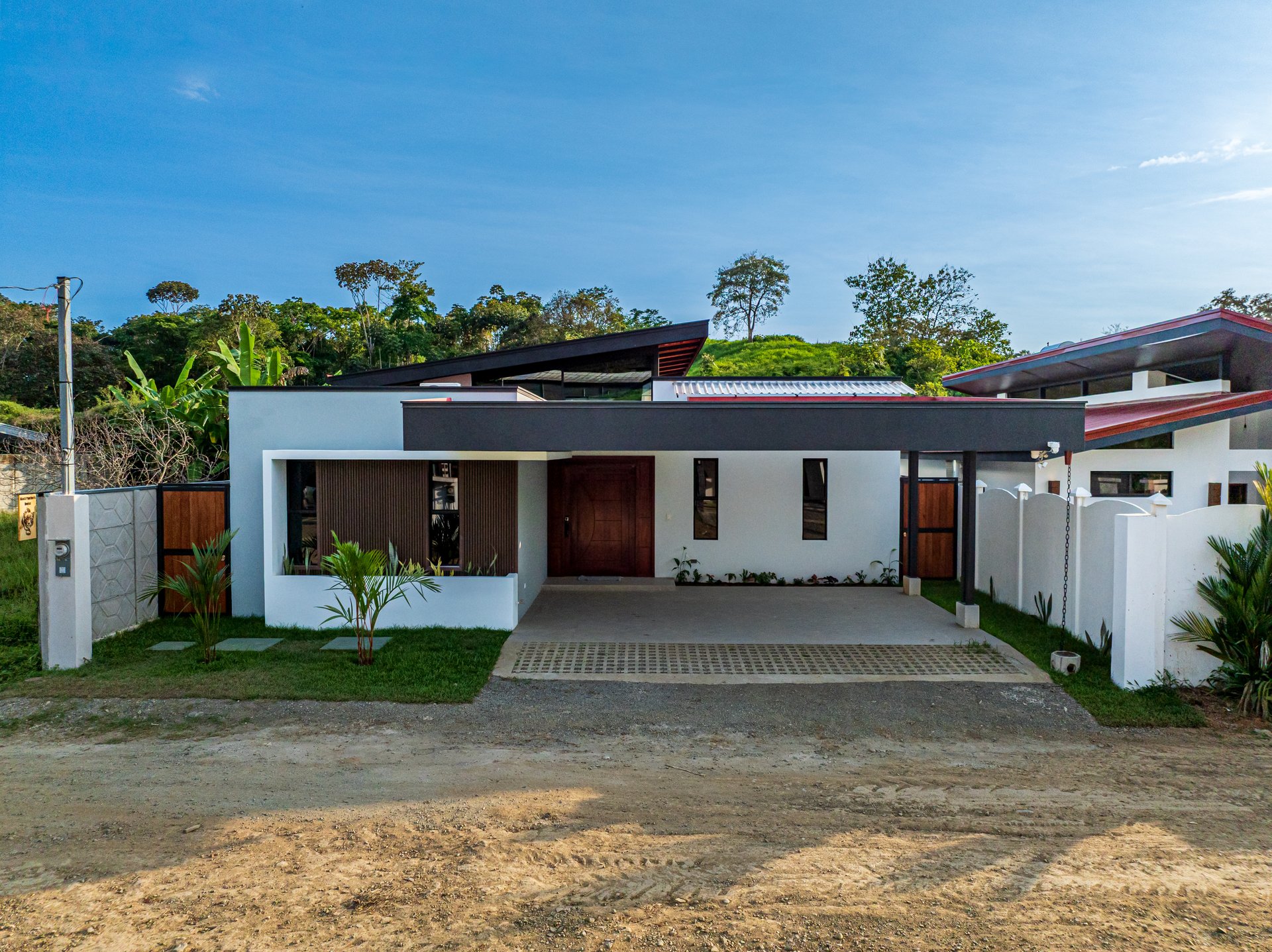 Hidden Gem Villa – Brand New & Fully Furnished 3 Bed | 3 Bath | Private Pool | Costa Rica's South Pacific