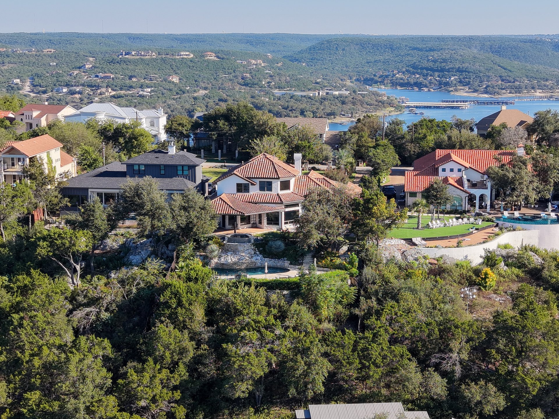 13907 Panorama Dr