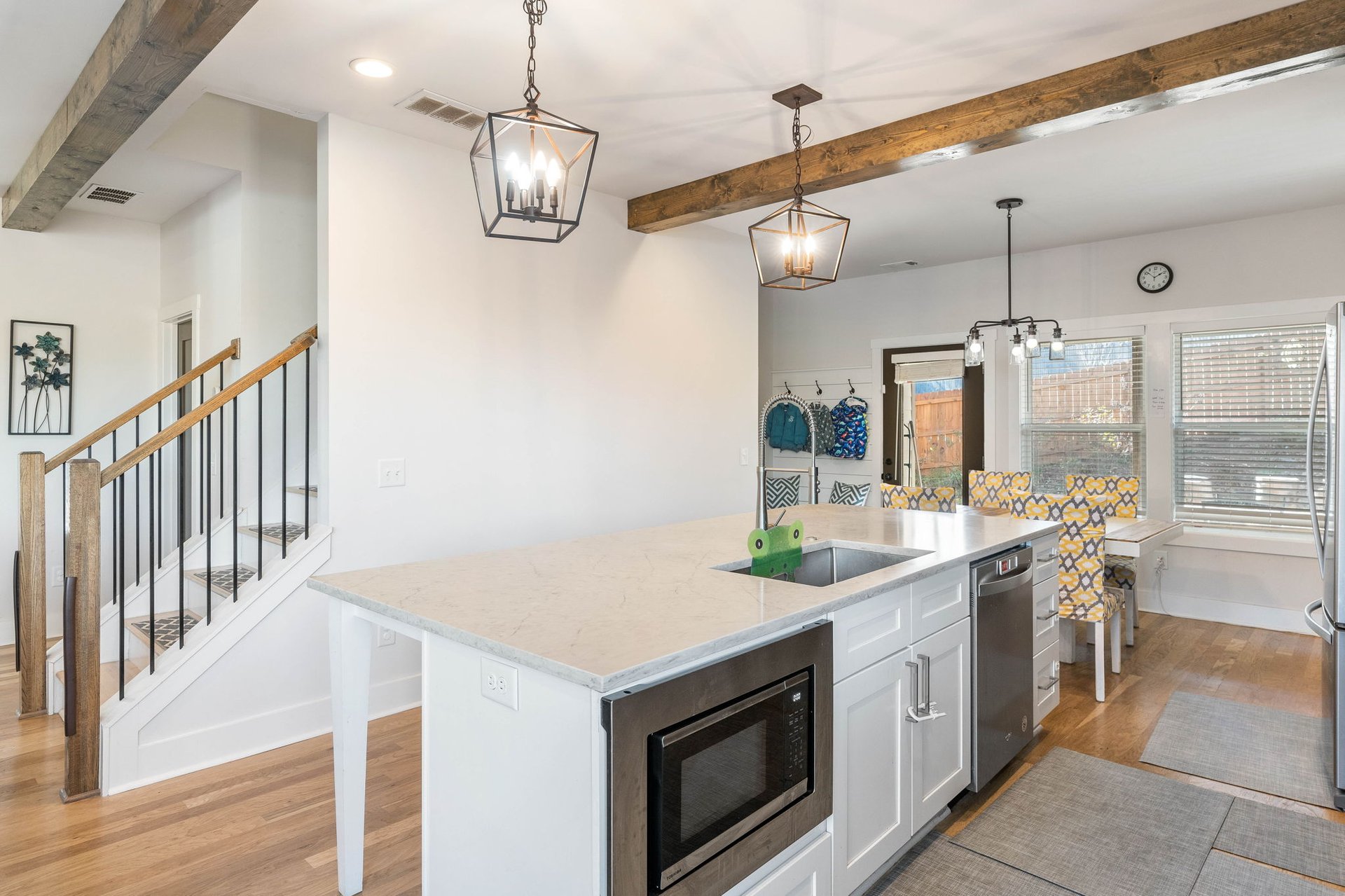 1736 Red Maple Ridge, Atlanta, GA 30316