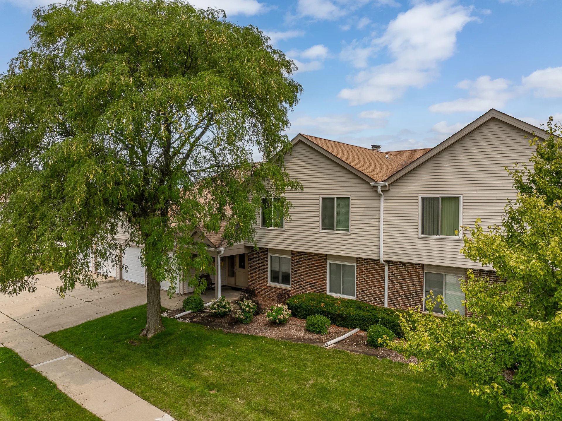 7050 Newport Dr Unit 101