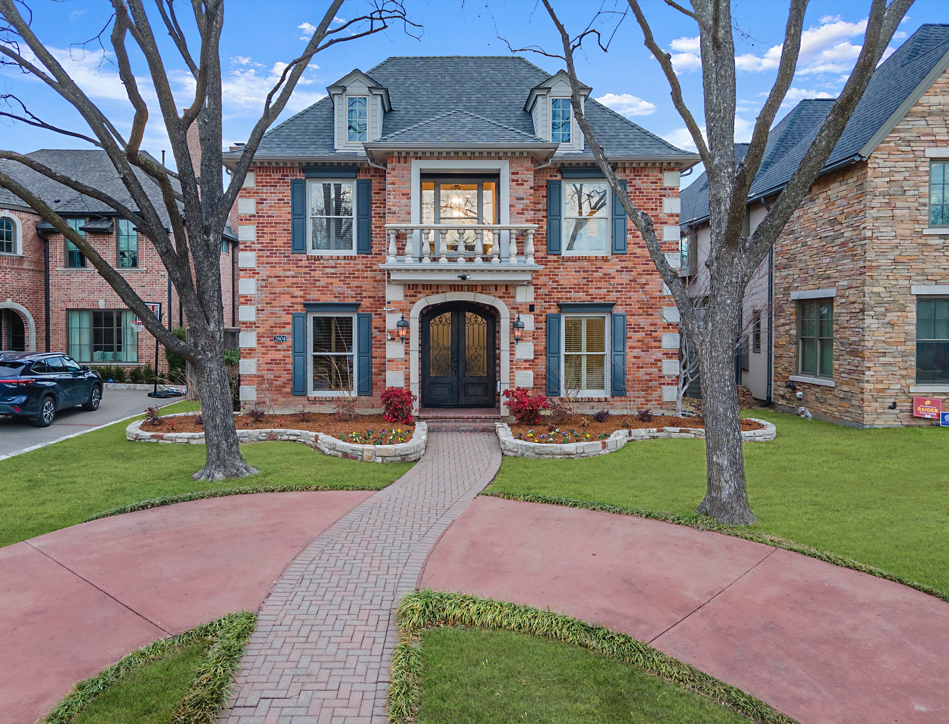 2804 Daniel Ave