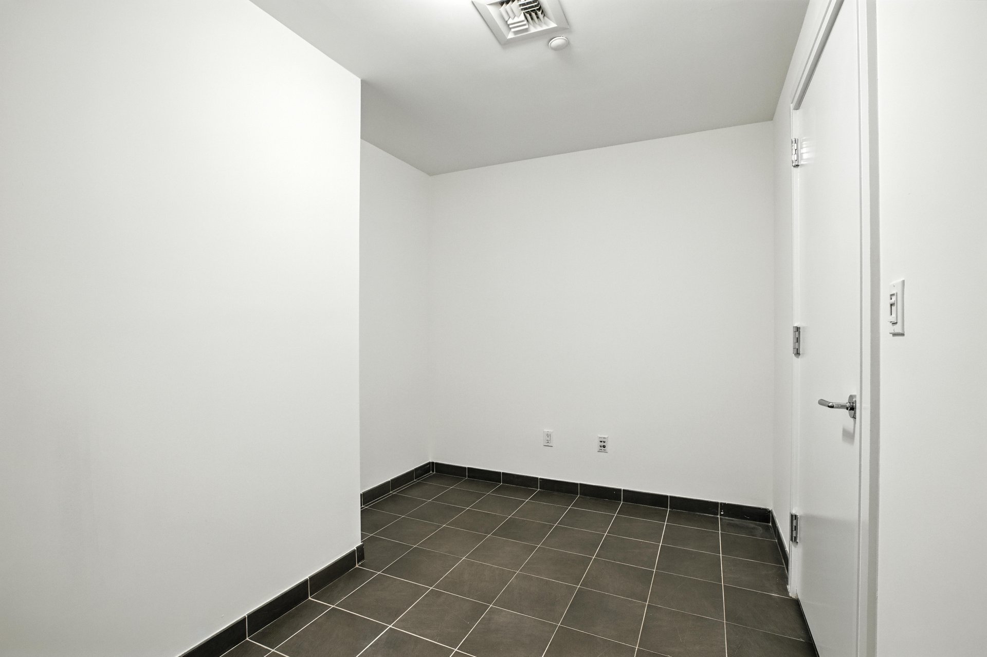 The Venetian Condominiums 431 Ave P unit 407