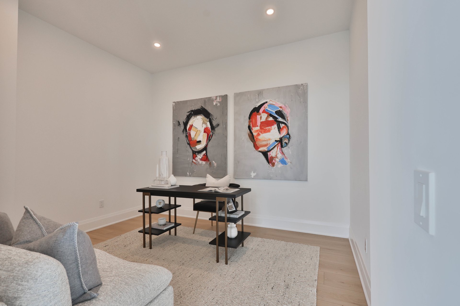 2201-2007 JAMES Street, Burlington