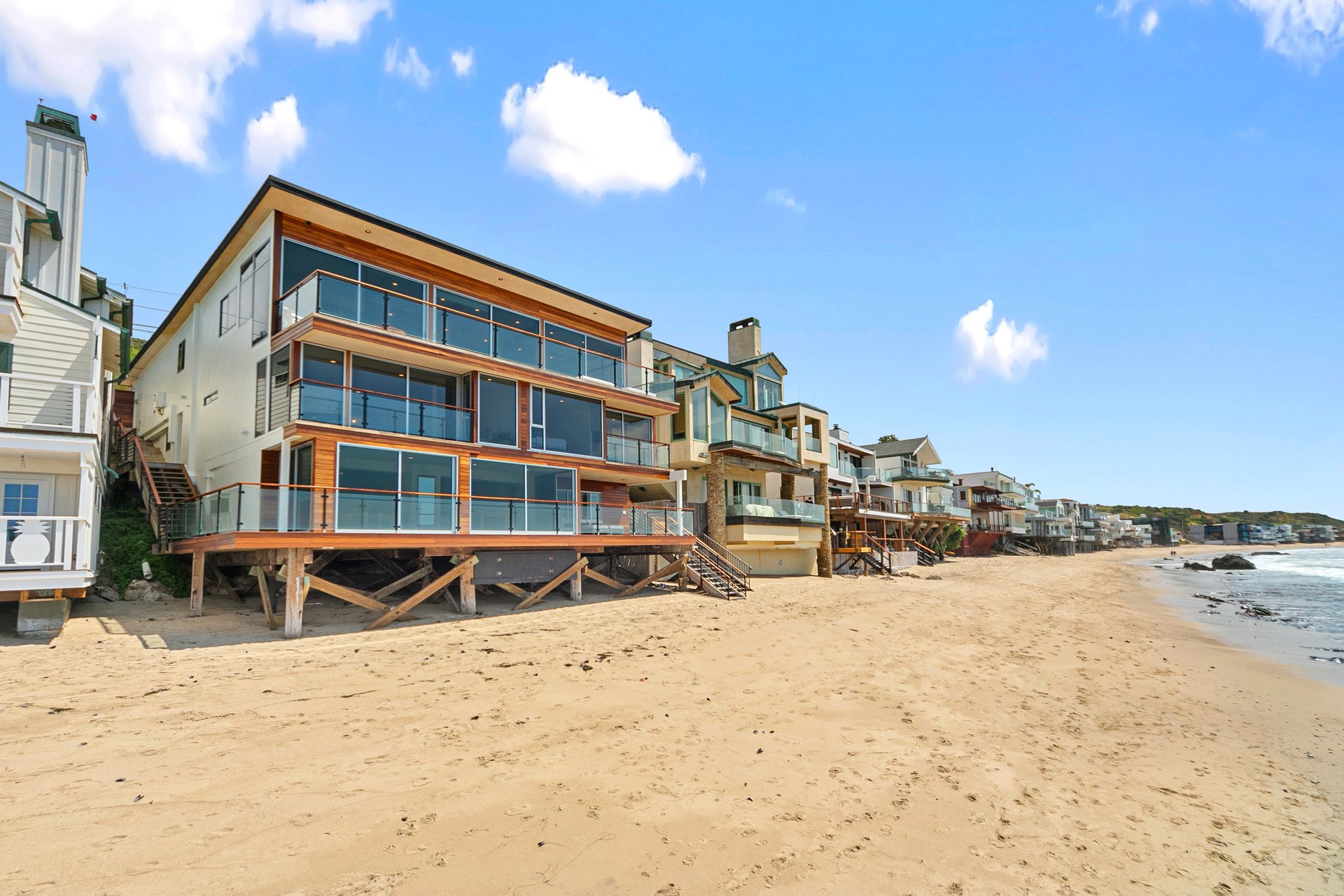 24928 Malibu Rd