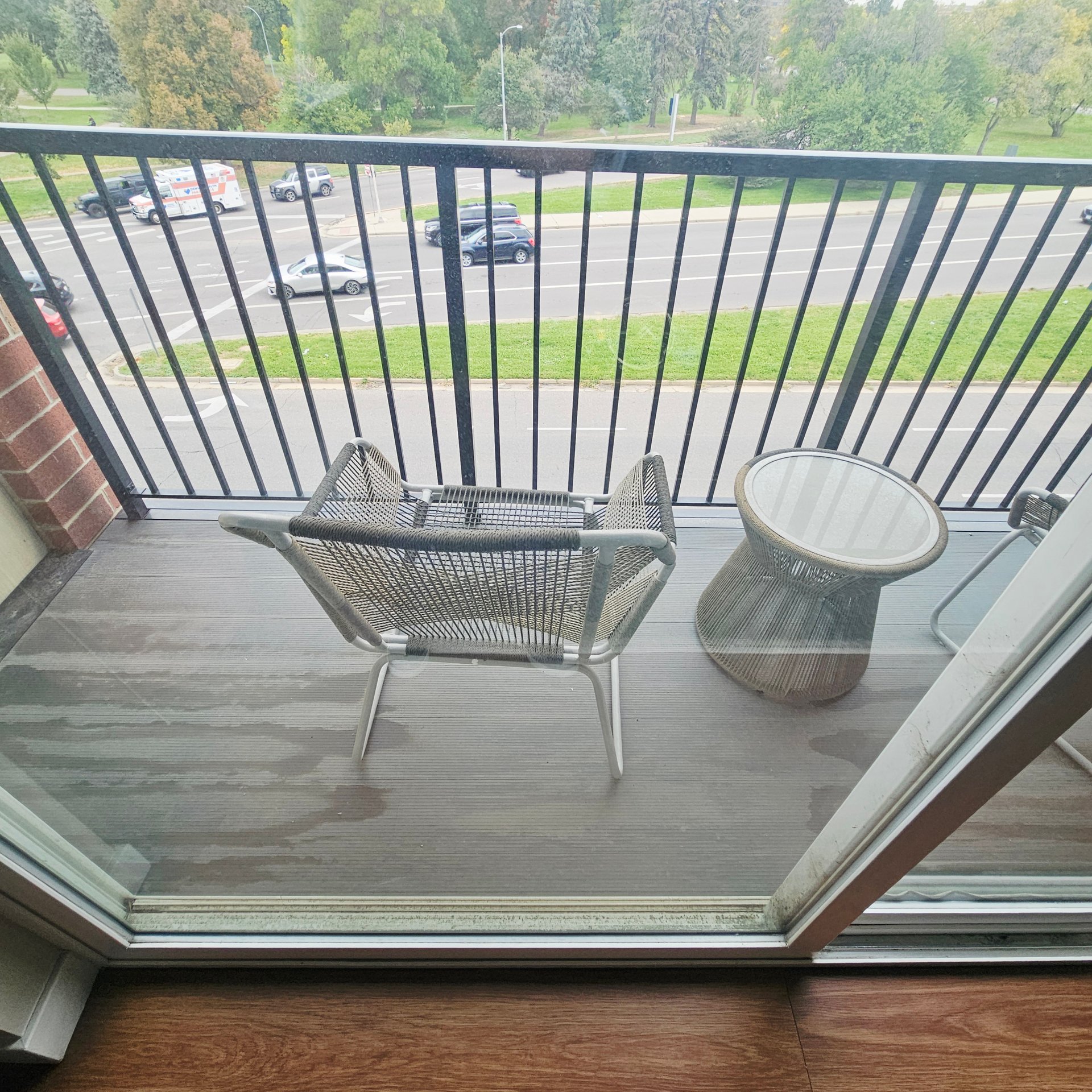 1 Bed 1 Bath Apartment Near City Park Denver