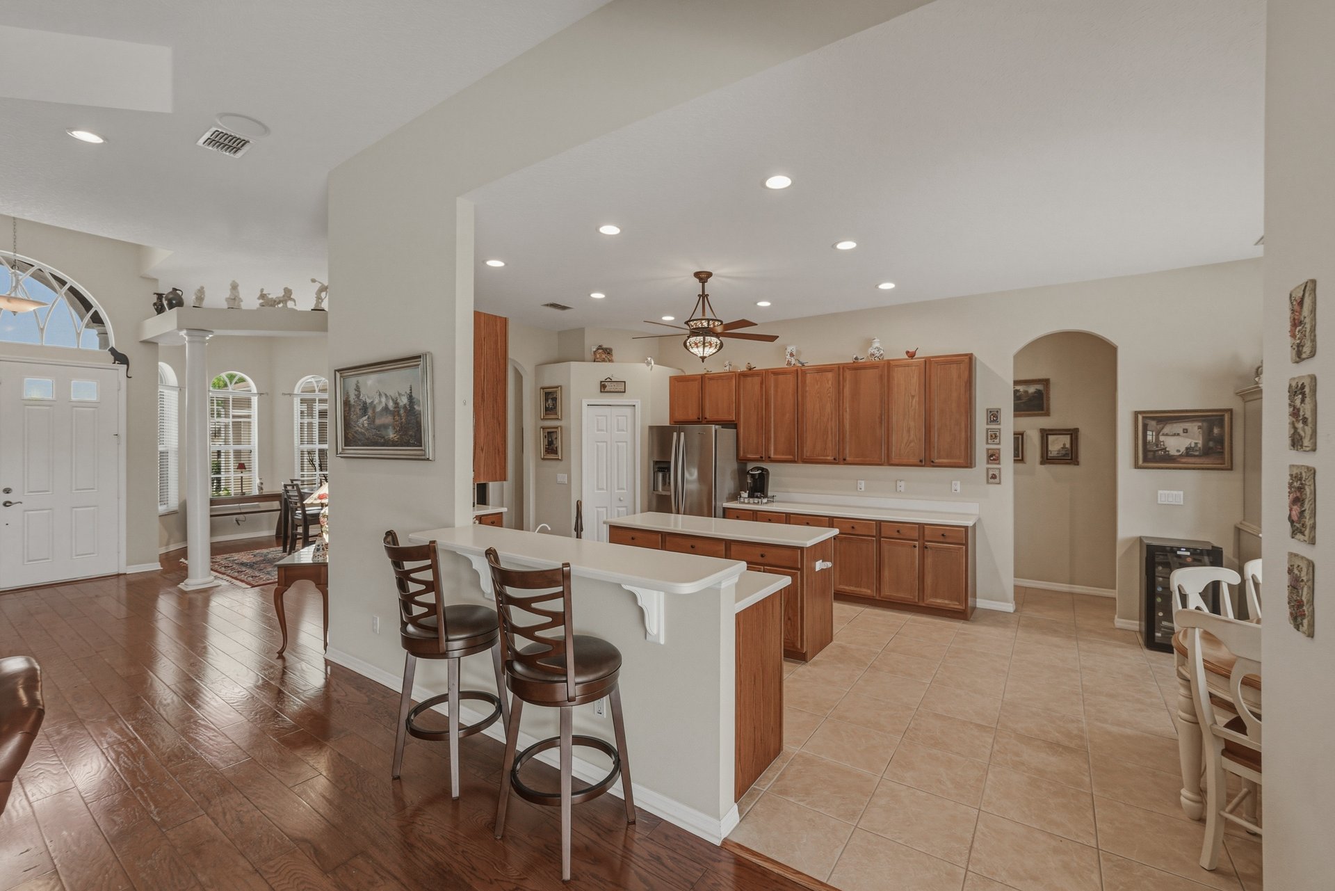 13304 THOROUGHBRED DR