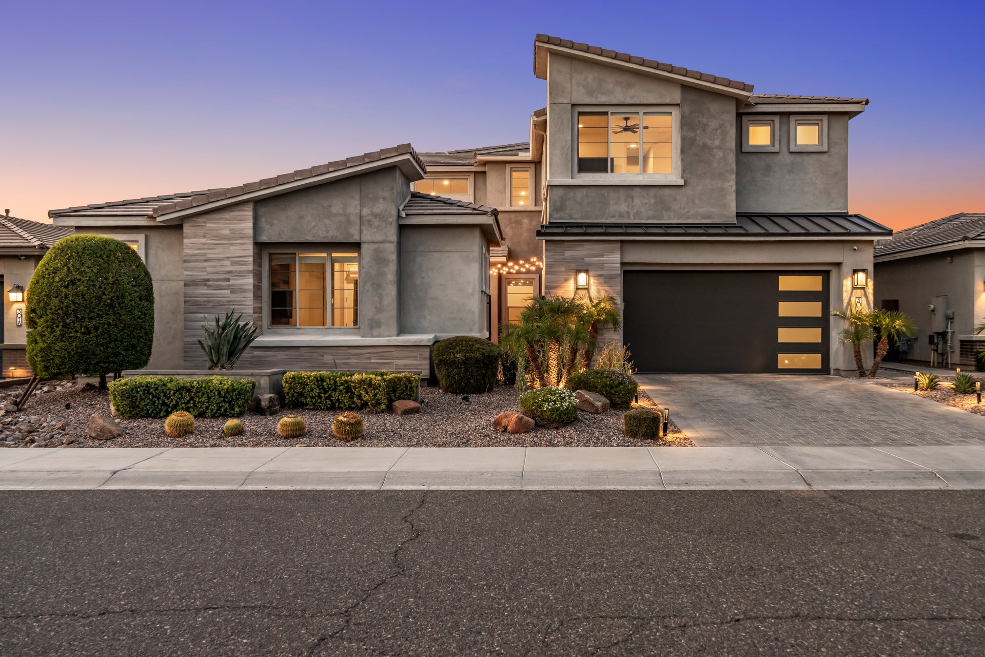 3020 E LOS GATOS Drive
