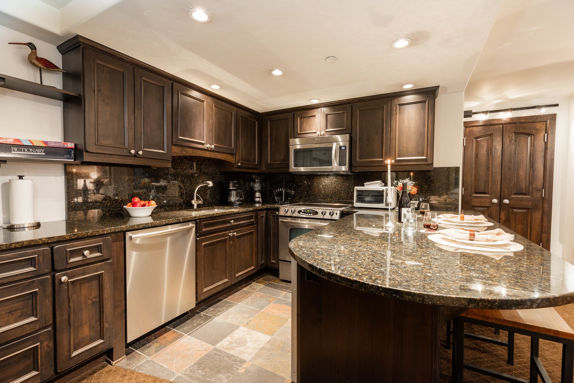 The Lodge At Vail Condominiums #145
