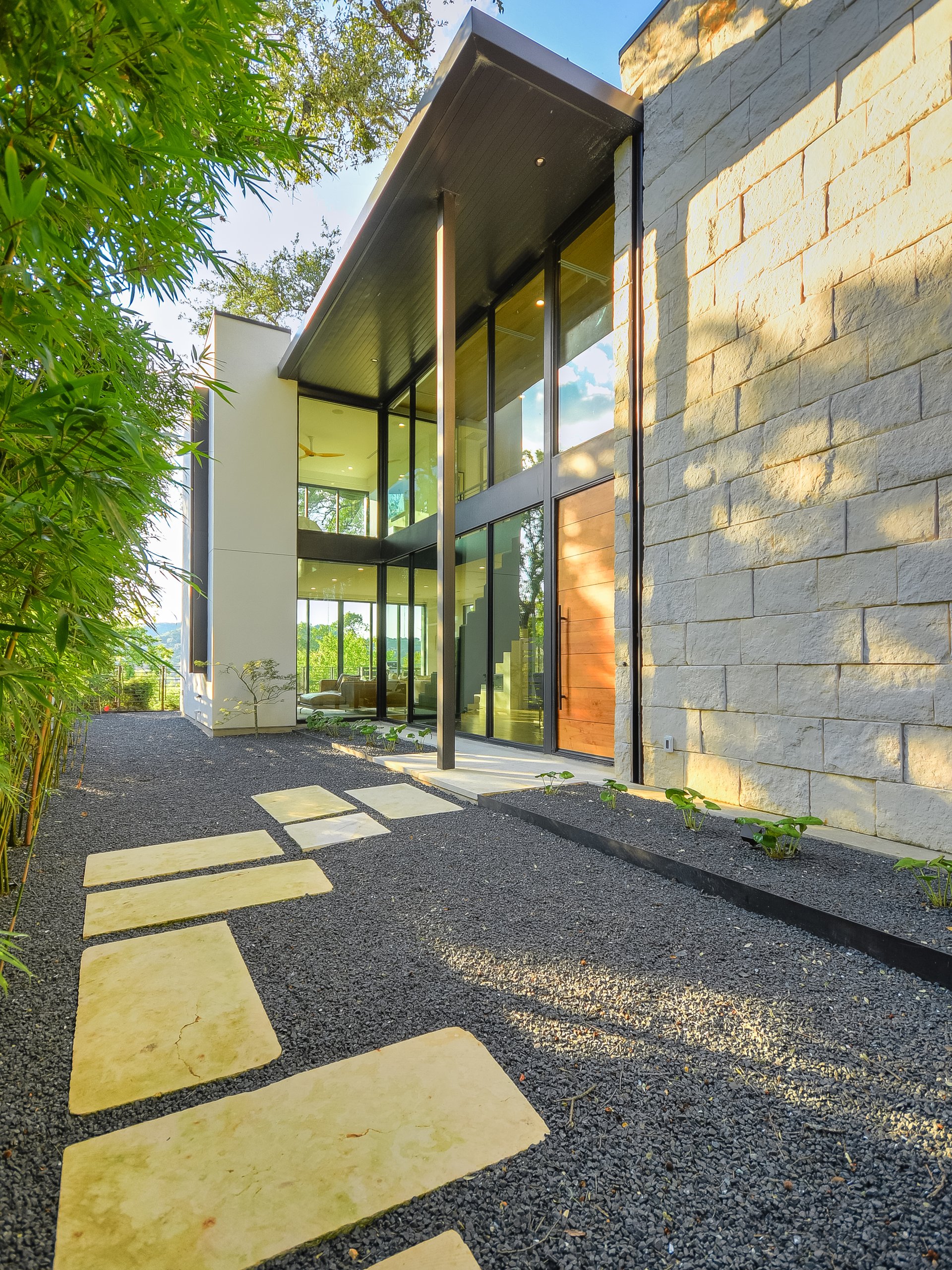 Modern Luxury in Tarrytown