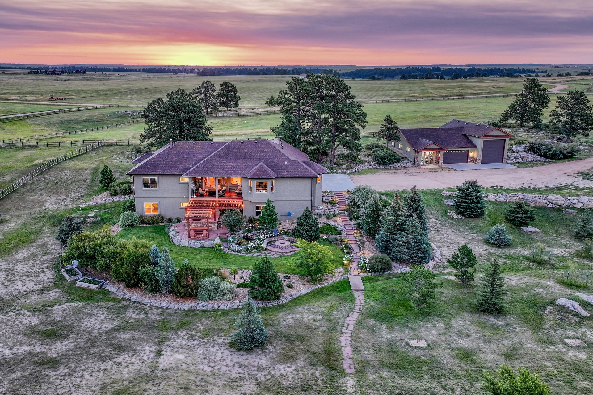 10345 Little Moon Trail