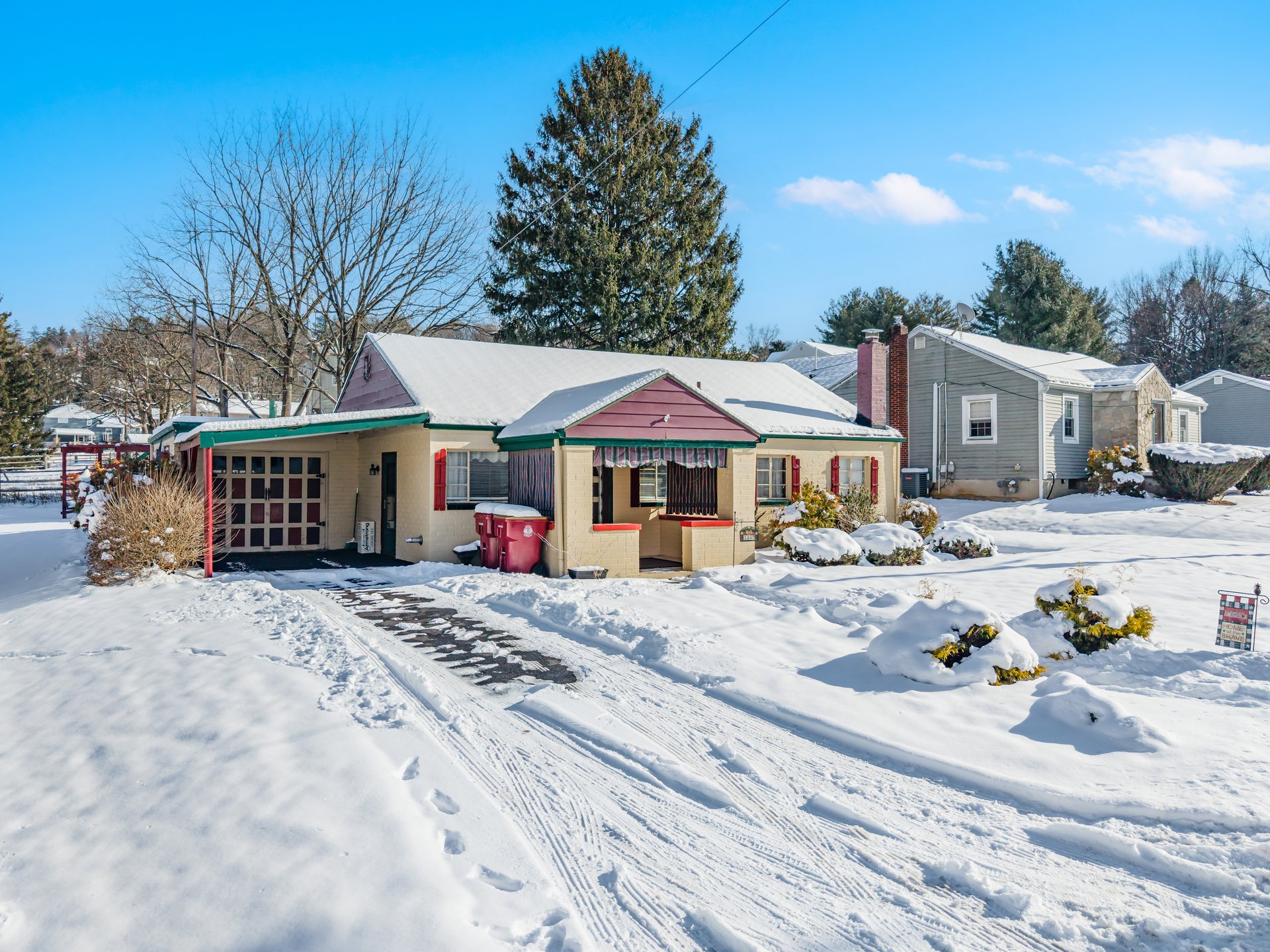 1407 Richmond Road