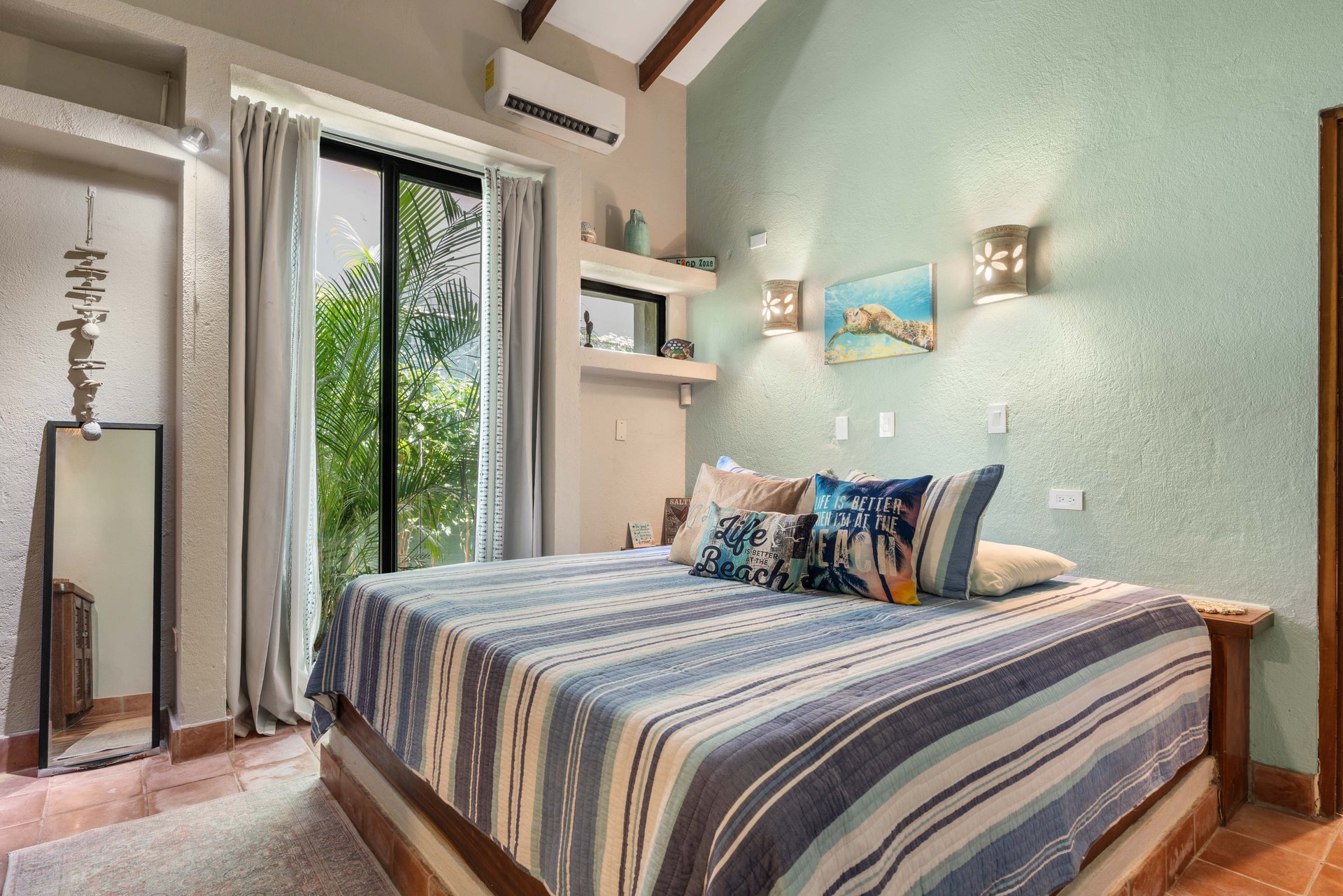 Casa El Coco | Modern Beach Retreat Steps from the Sand in Palm Beach Estates