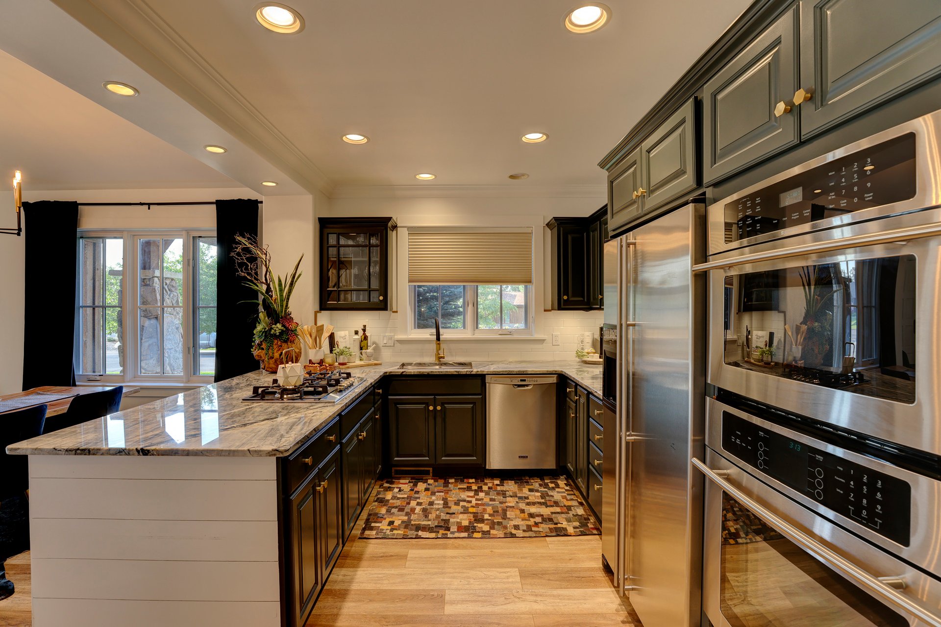 100 Cayuse Ct