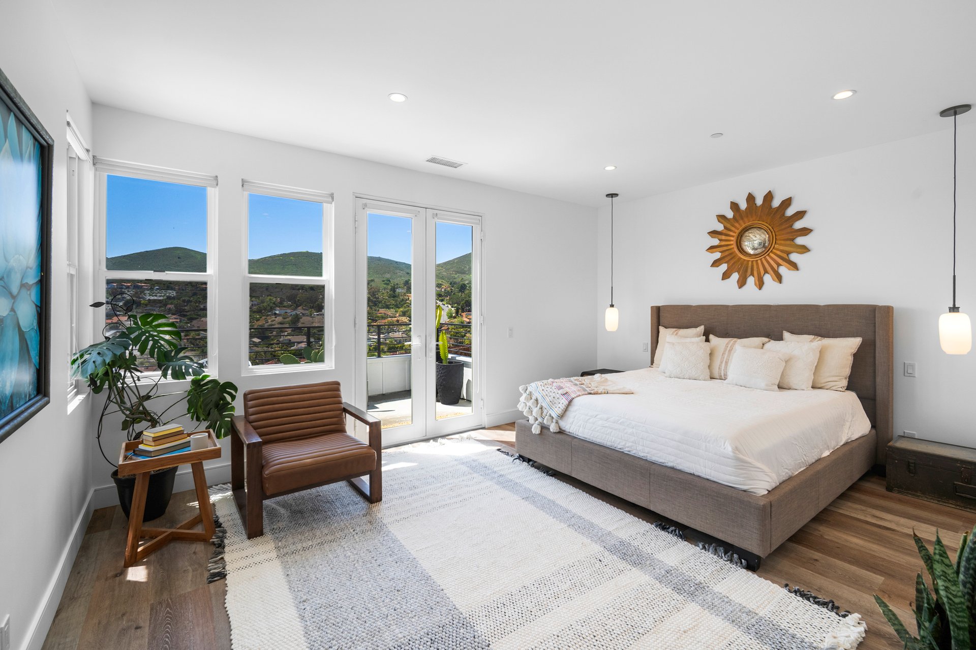 2930 Estancia