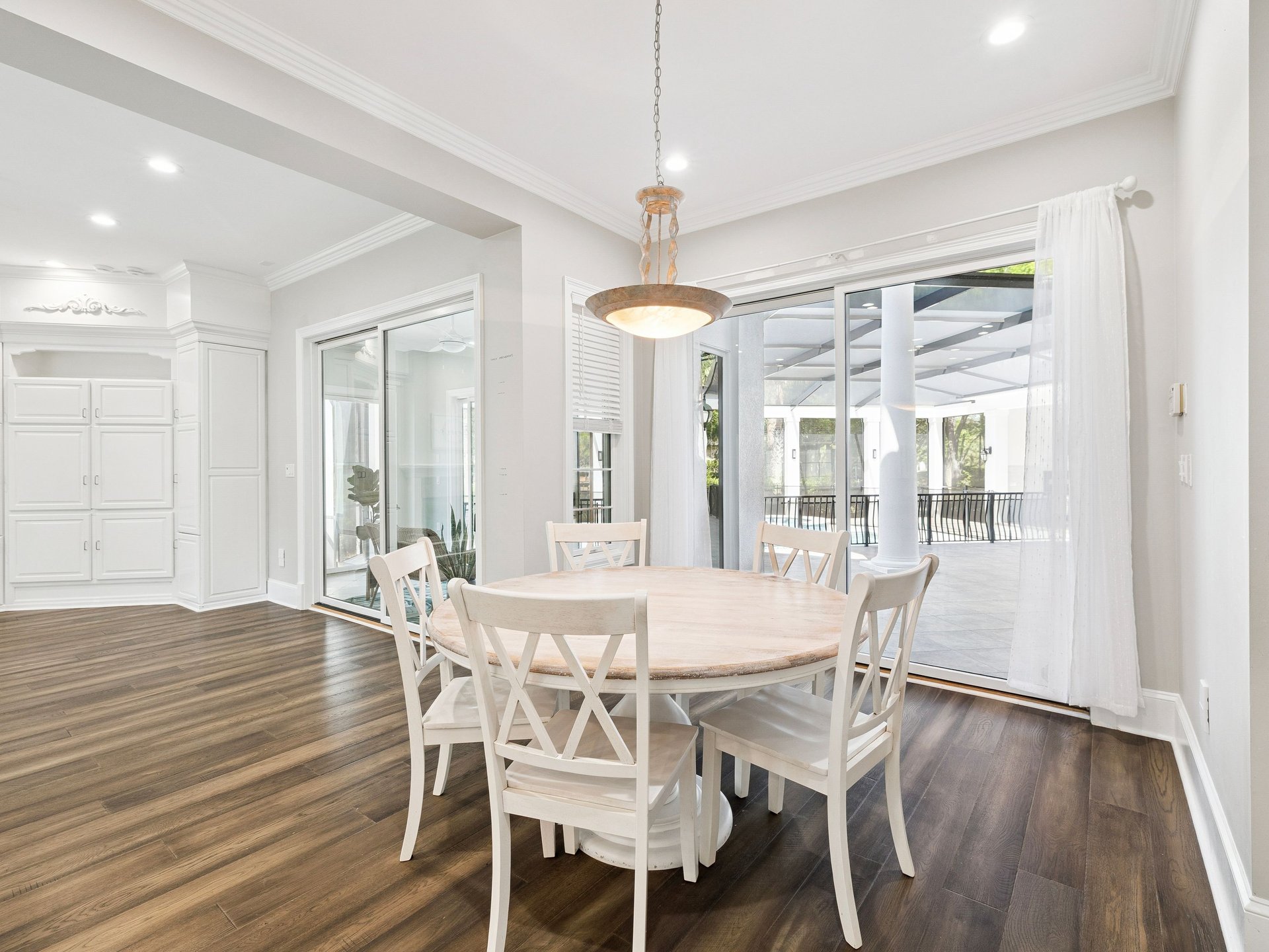 An Elevated Retreat Within Sandestin’s Island Green