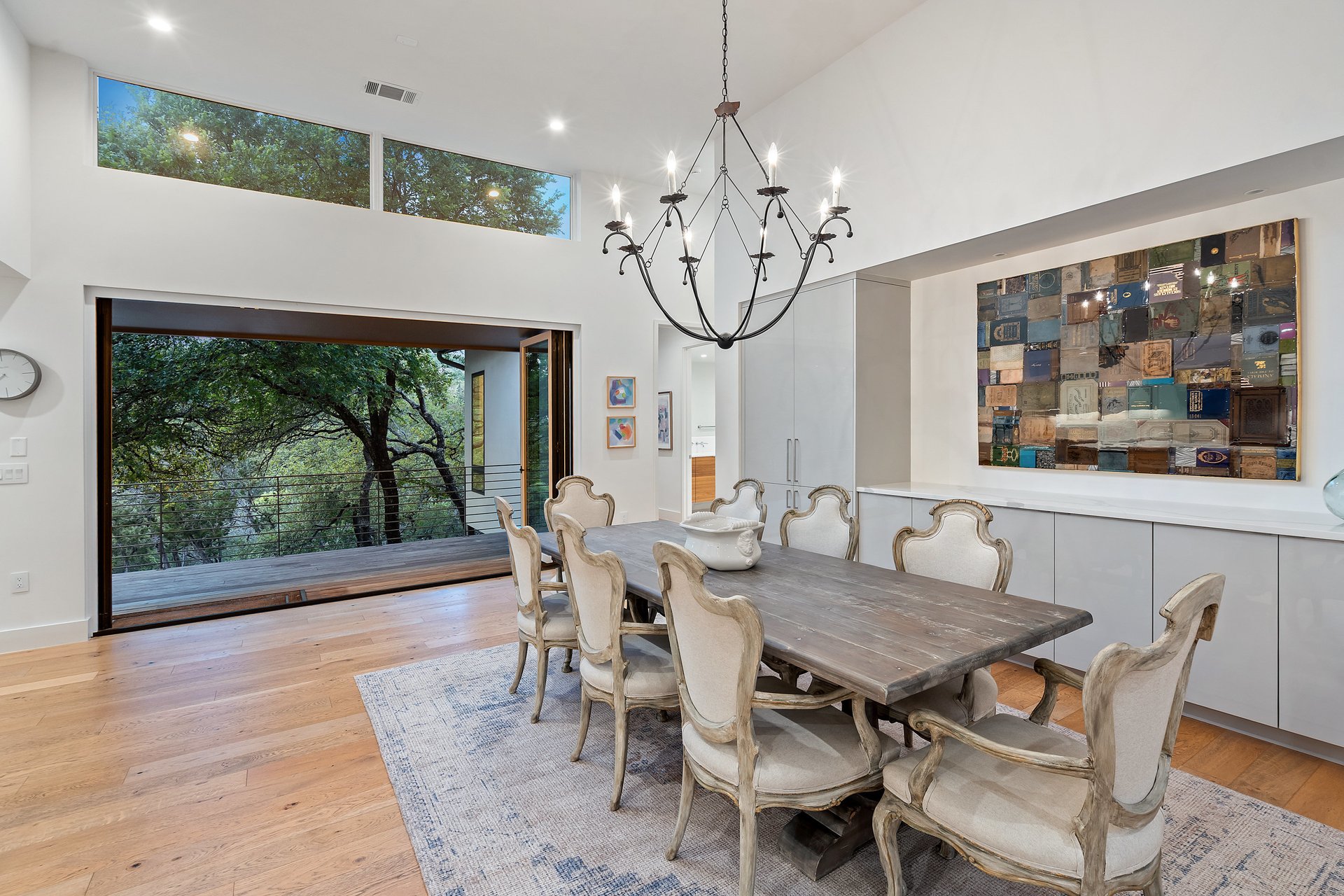 Modern Luxury Meets Natural Serenity