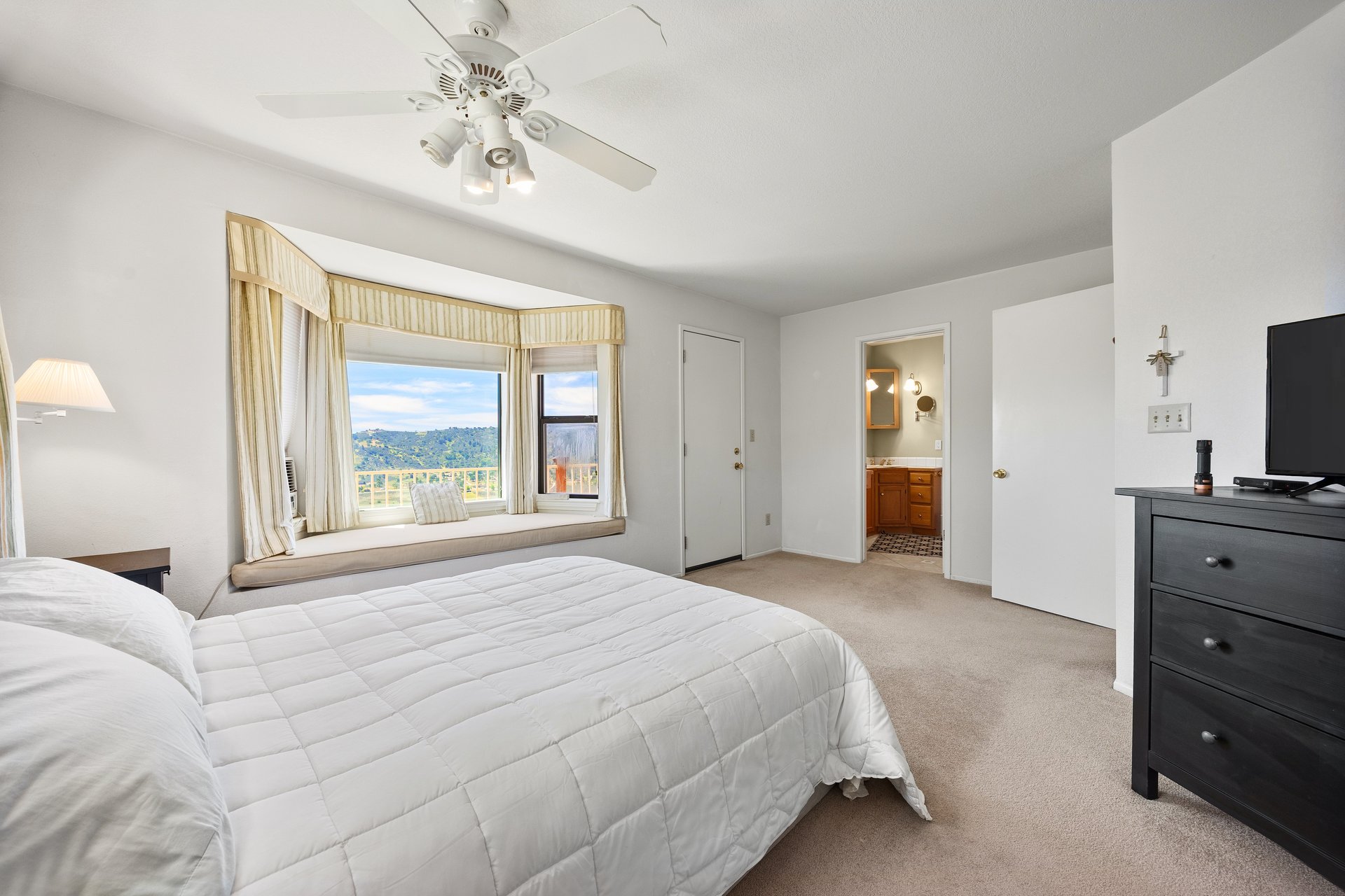 Mountain Views & Peaceful Living | 27020 Barkes Way