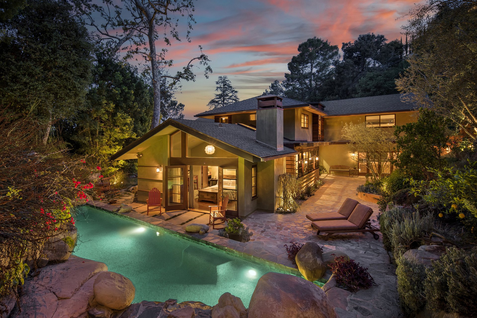 2669 Harlesden Ct, Hollywood Hills