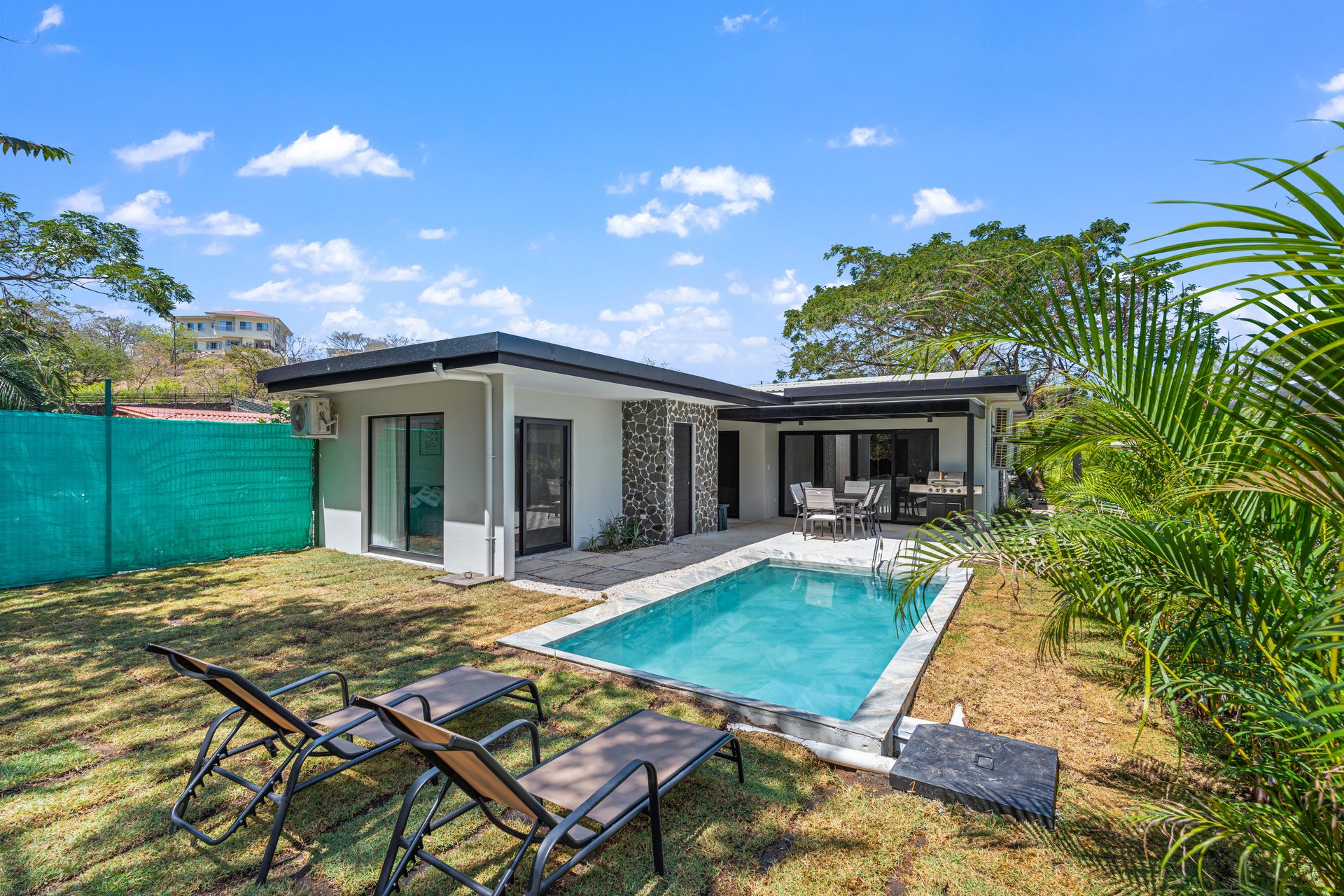 Casa Kuna | 3-Bed Modern Coastal Oasis in the Heart of Playas del Coco