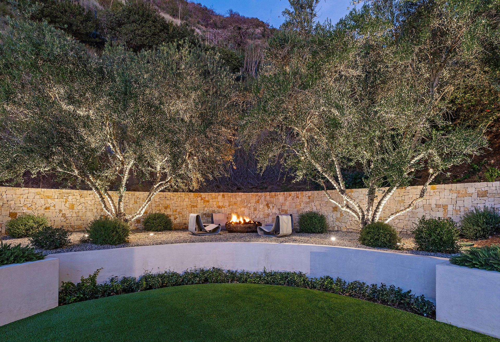 9509 Heather Rd, Beverly Hills 