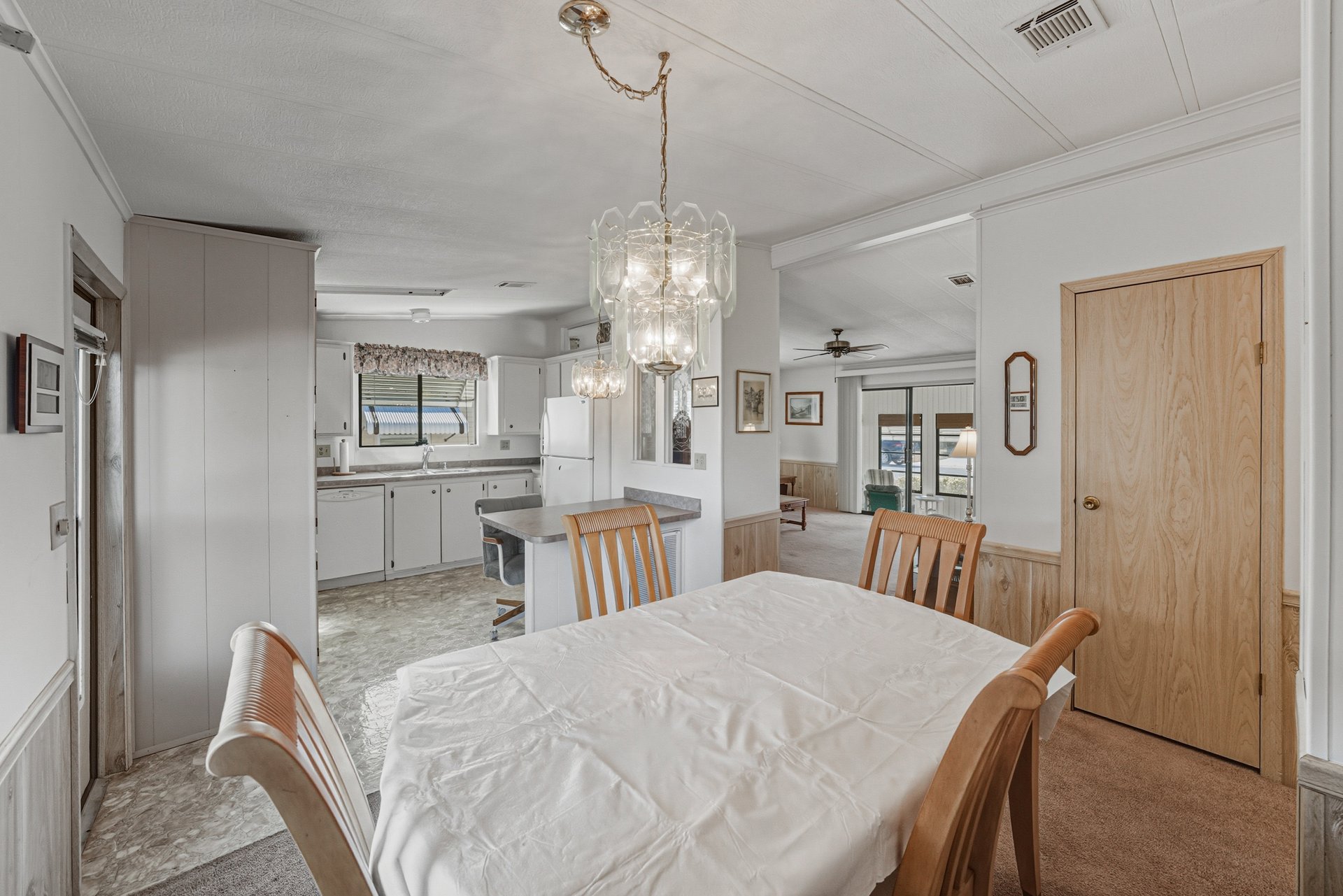 35025 MCCULLOUGHS LEAP