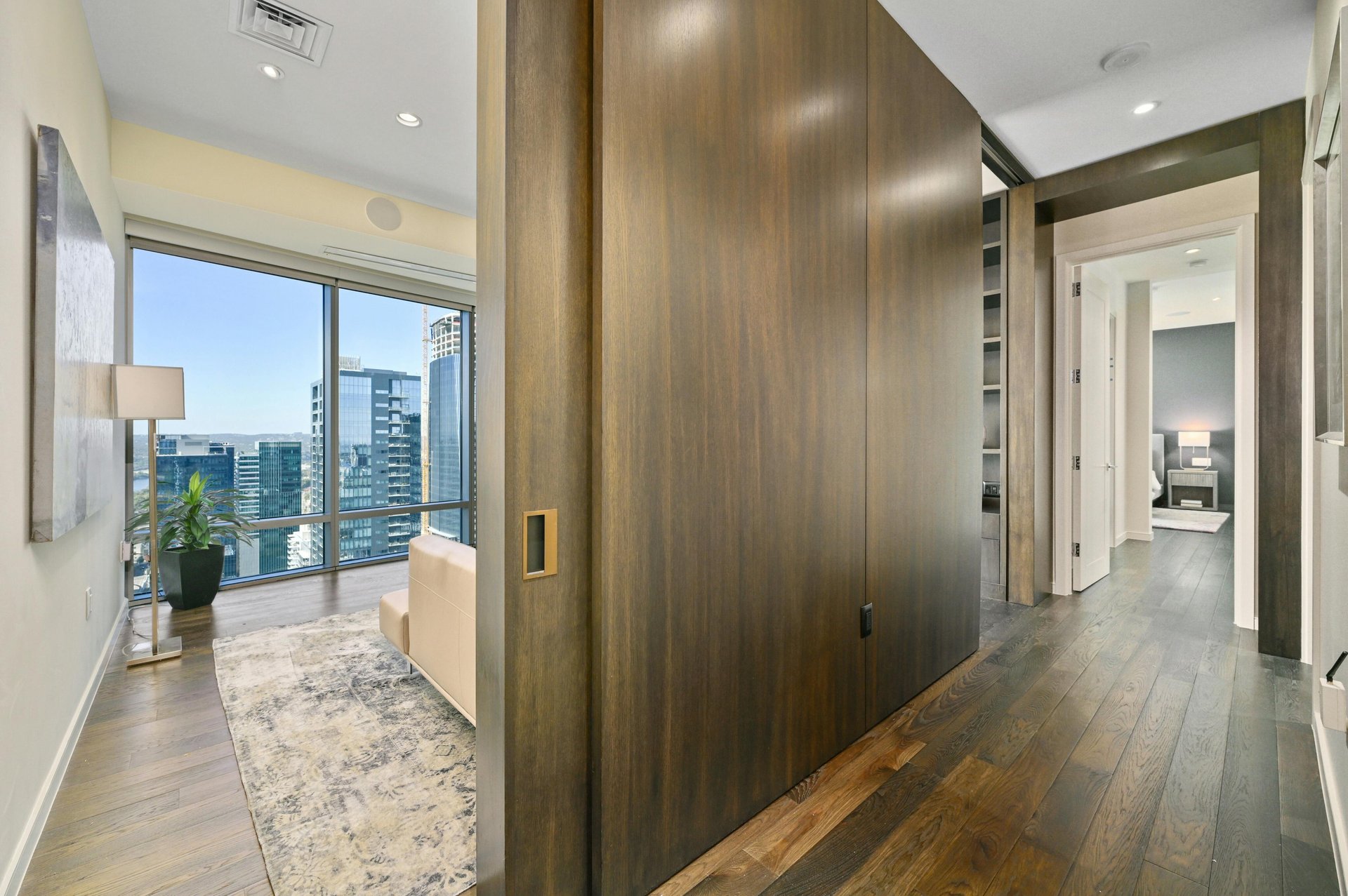 200 Congress Ave #35AC
