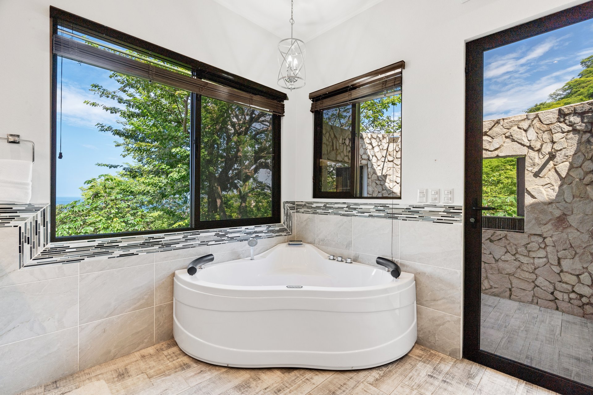 Villa Valhalla | Prime Ocean-View Property in One of Guanacaste’s Most Desirable Beach Towns