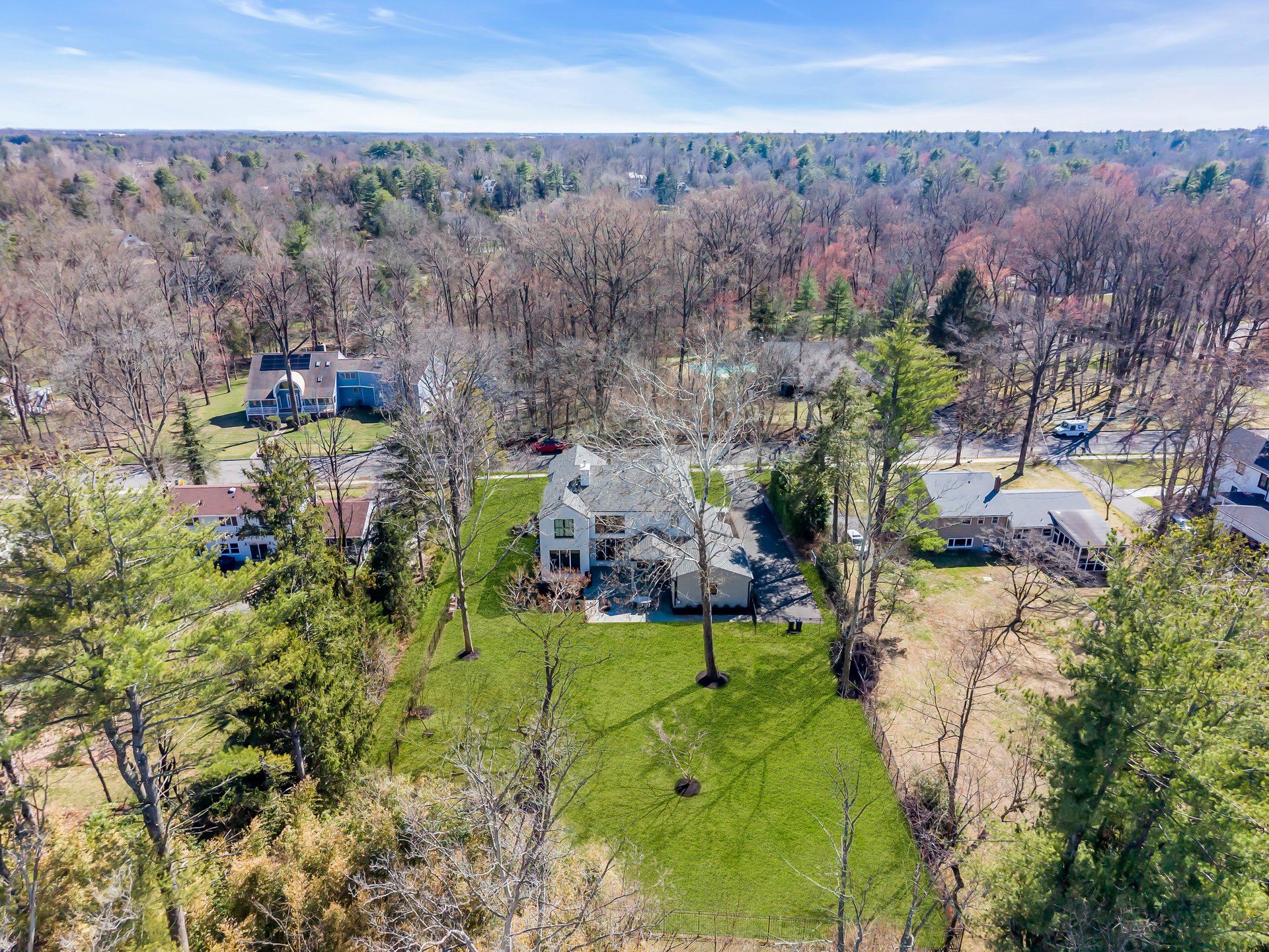 27 Tyson Ln