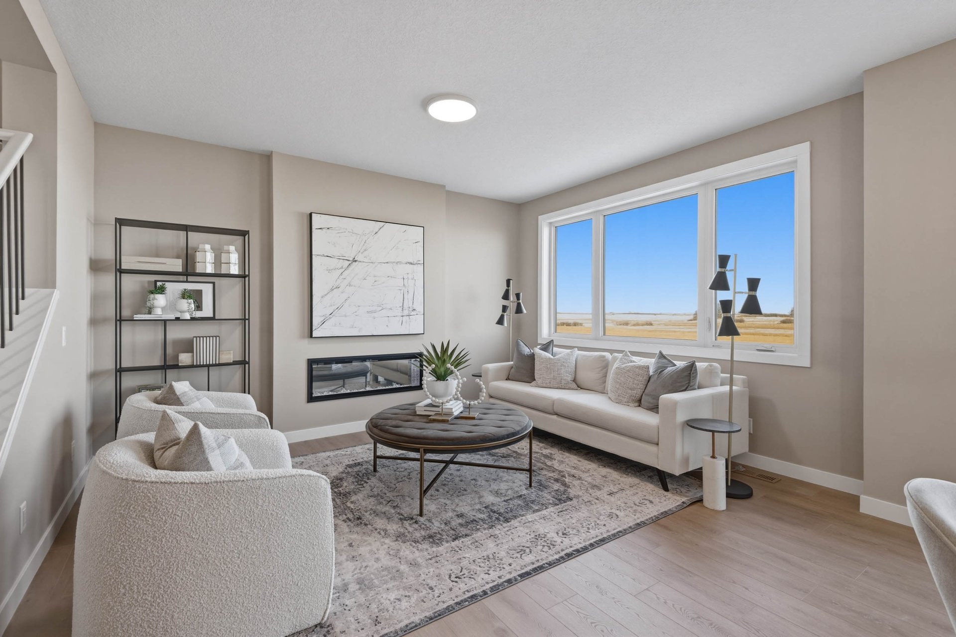 135 Belvedere Crescent SE
