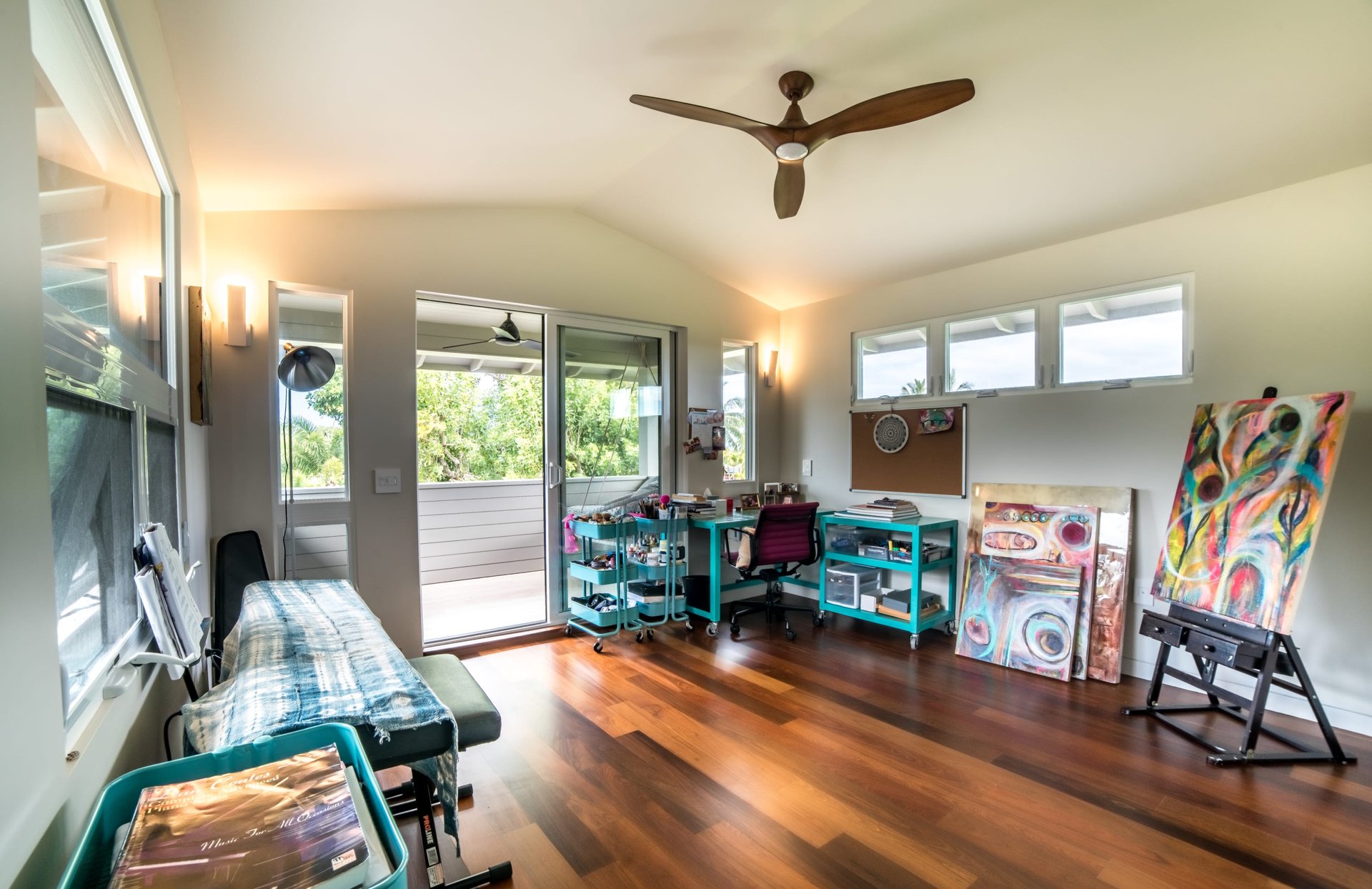 4011 Aloalii Dr