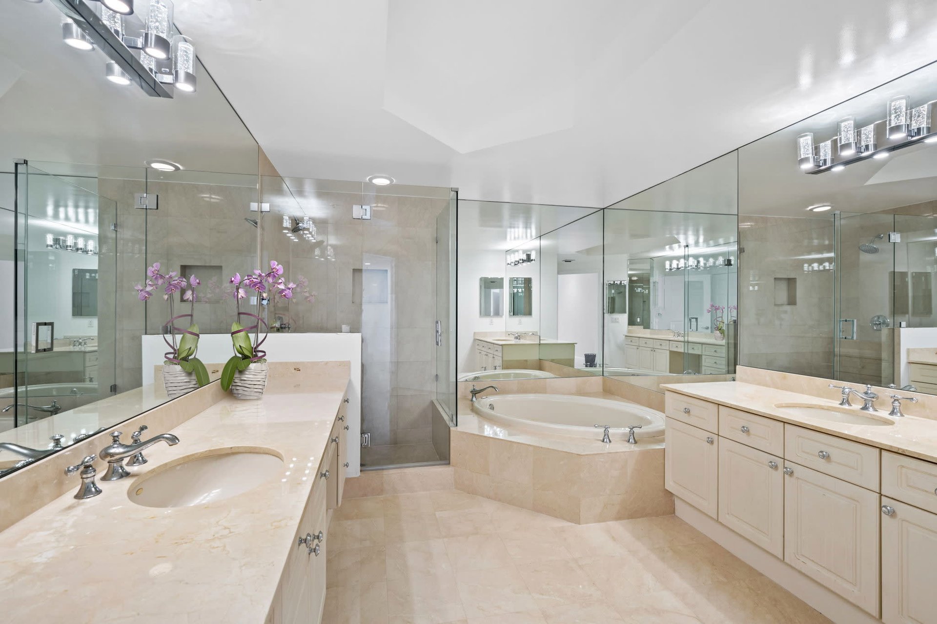 6001 N Ocean Dr Unit: 1104S