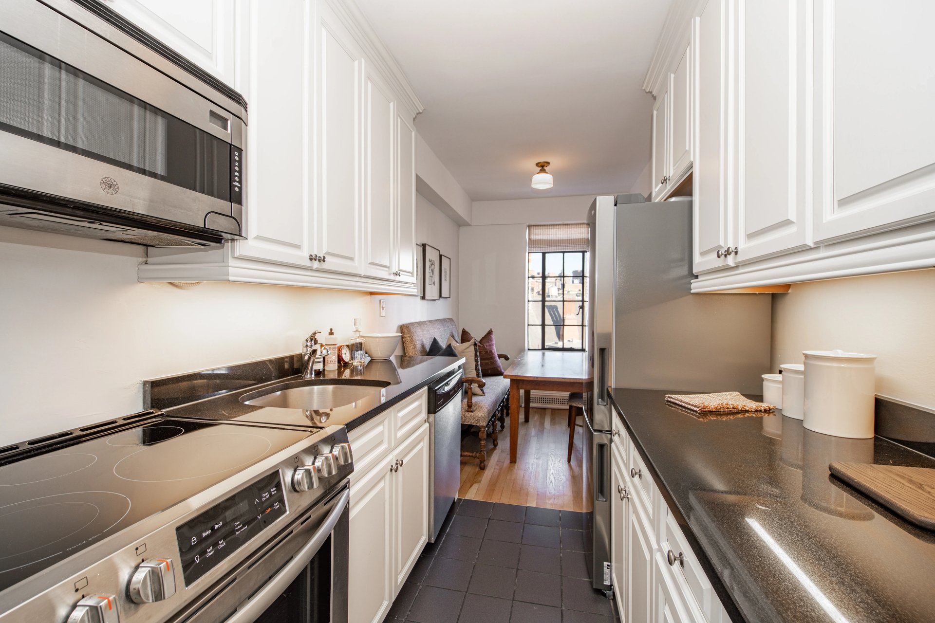 1 Christopher St #10H