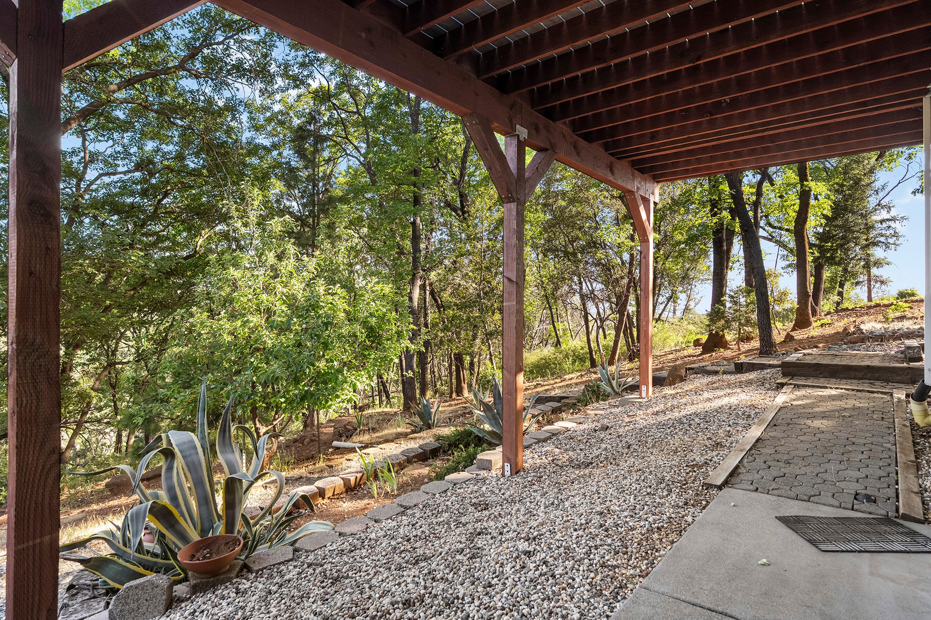 13424 Adrian Drive