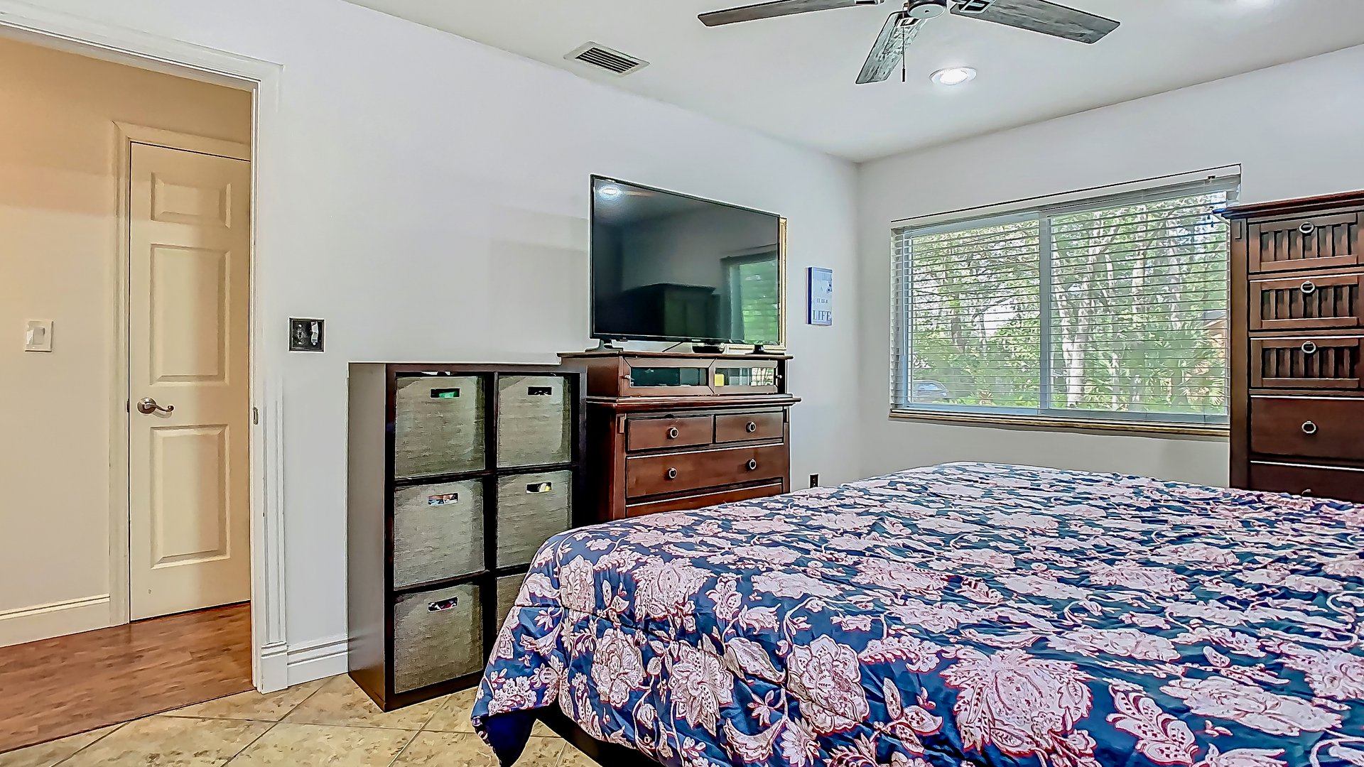 Peaceful 5-Bedroom Home in Altamonte Springs
