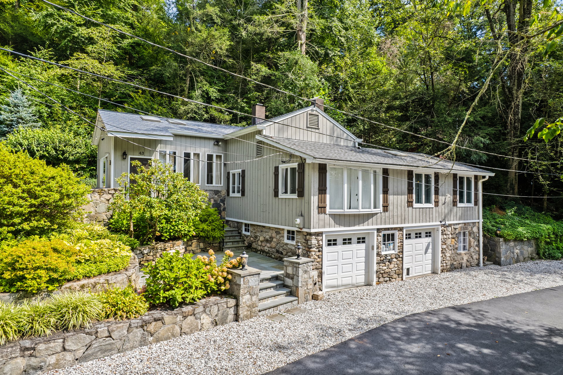 43 Laurel Road