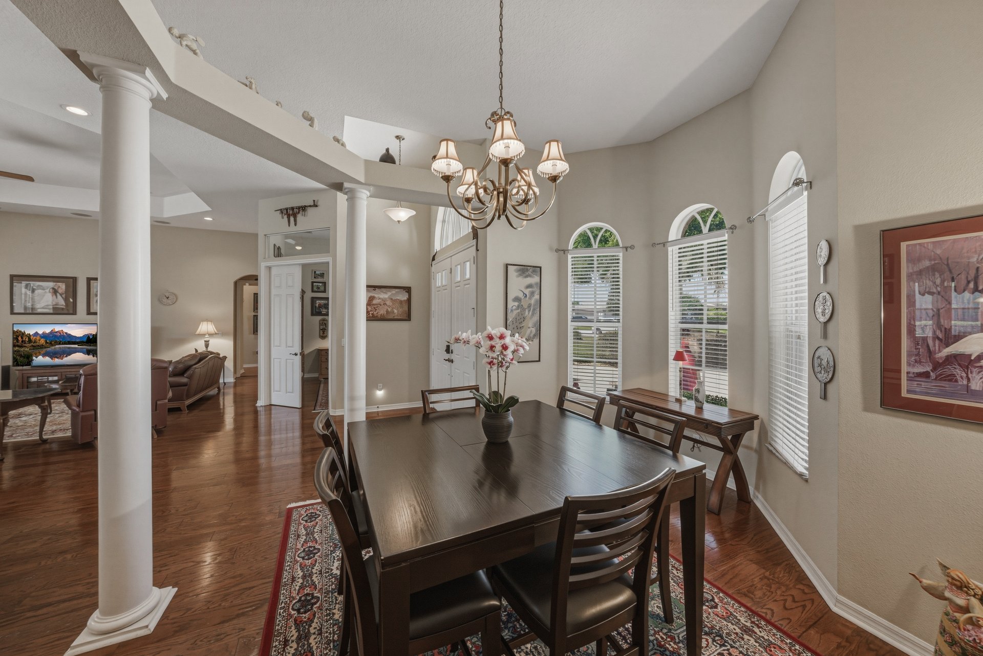 13304 THOROUGHBRED DR