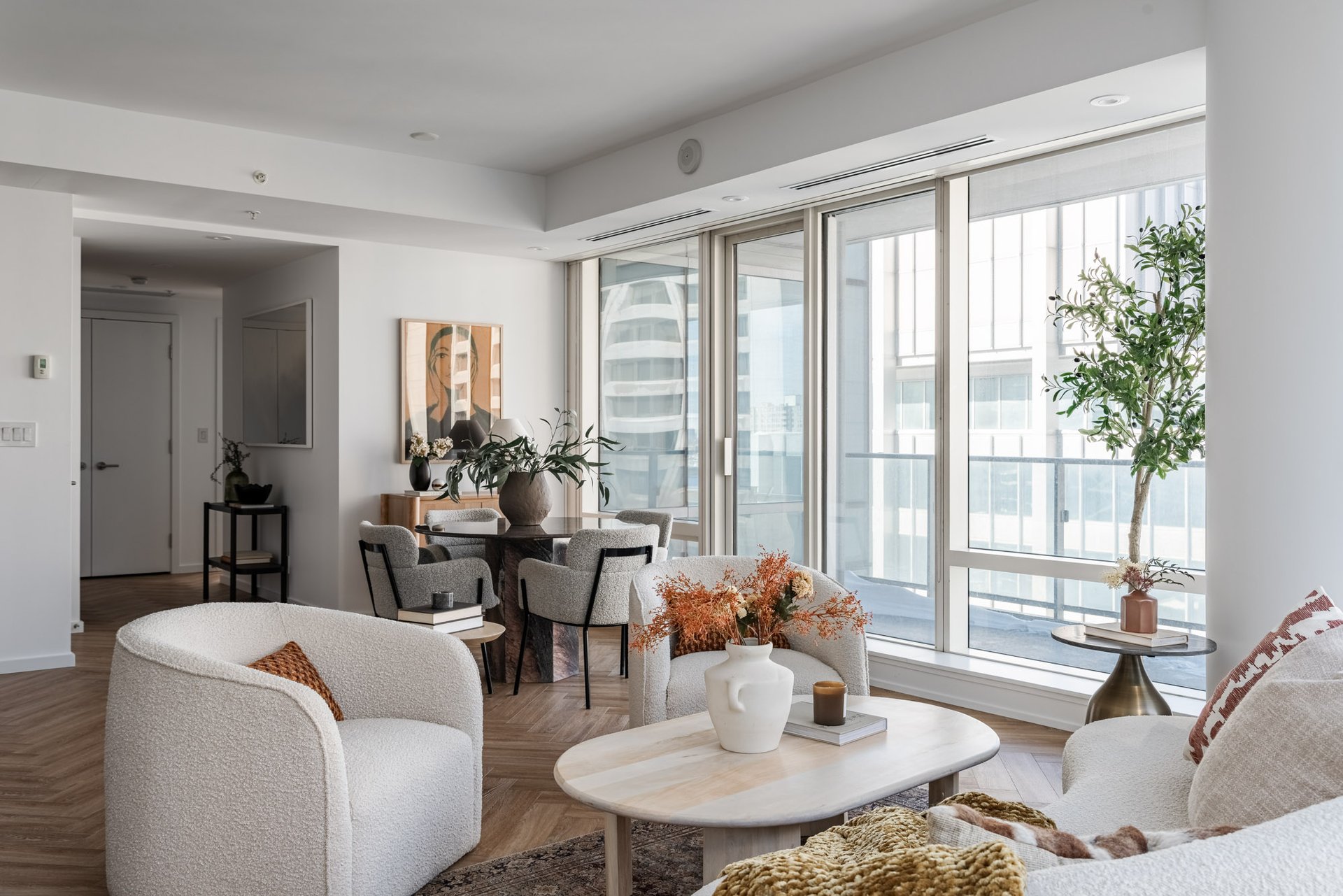 Suite 1906- 180 University Avenue