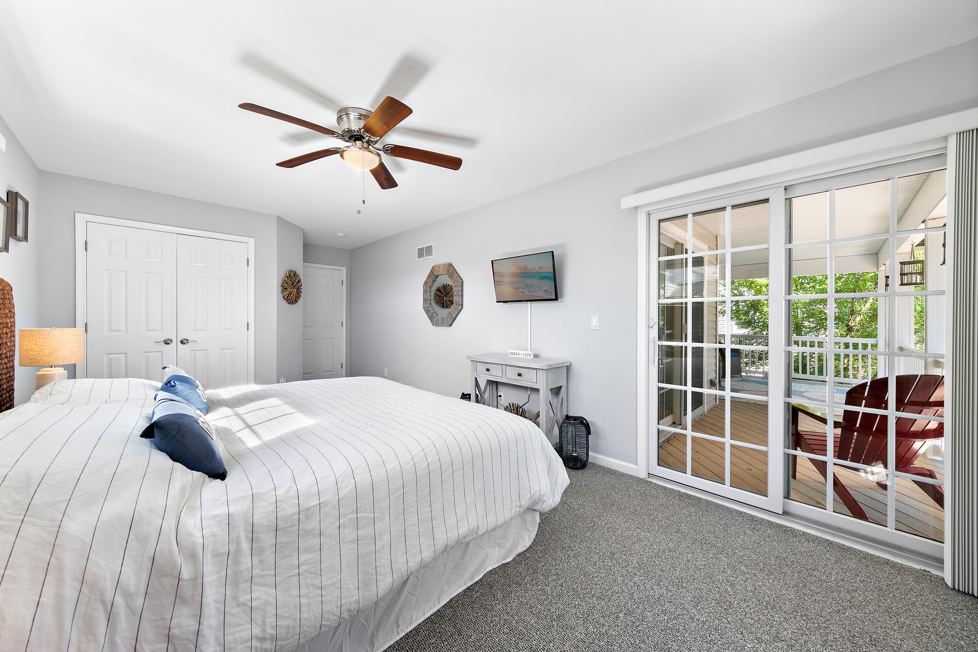 325 Iroquois Avenue, Beach Haven