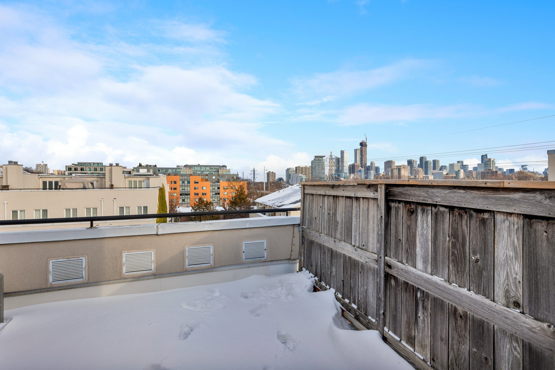 Casa Loma Townhouse