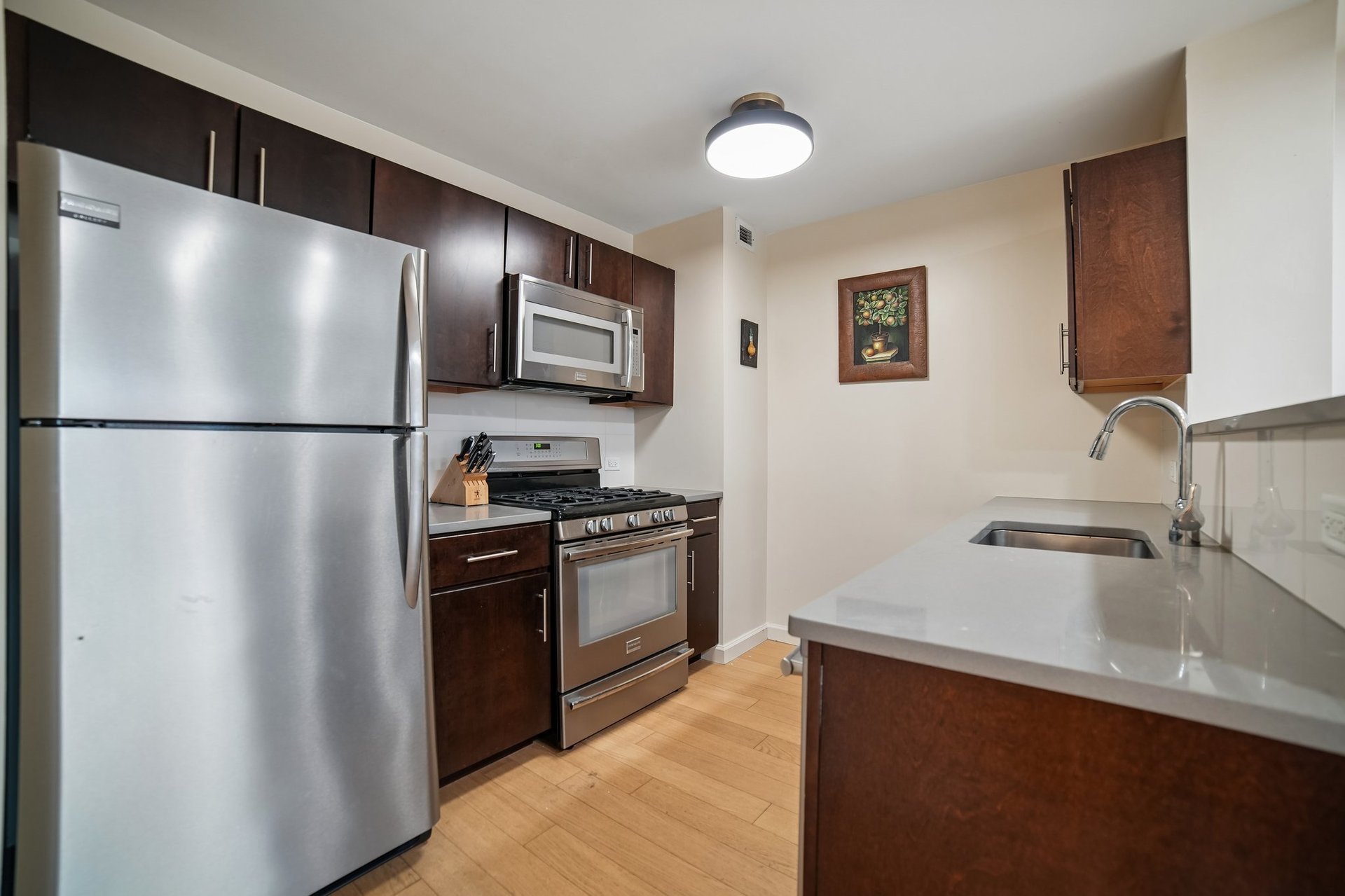 535 W  52nd St, Unit #8D