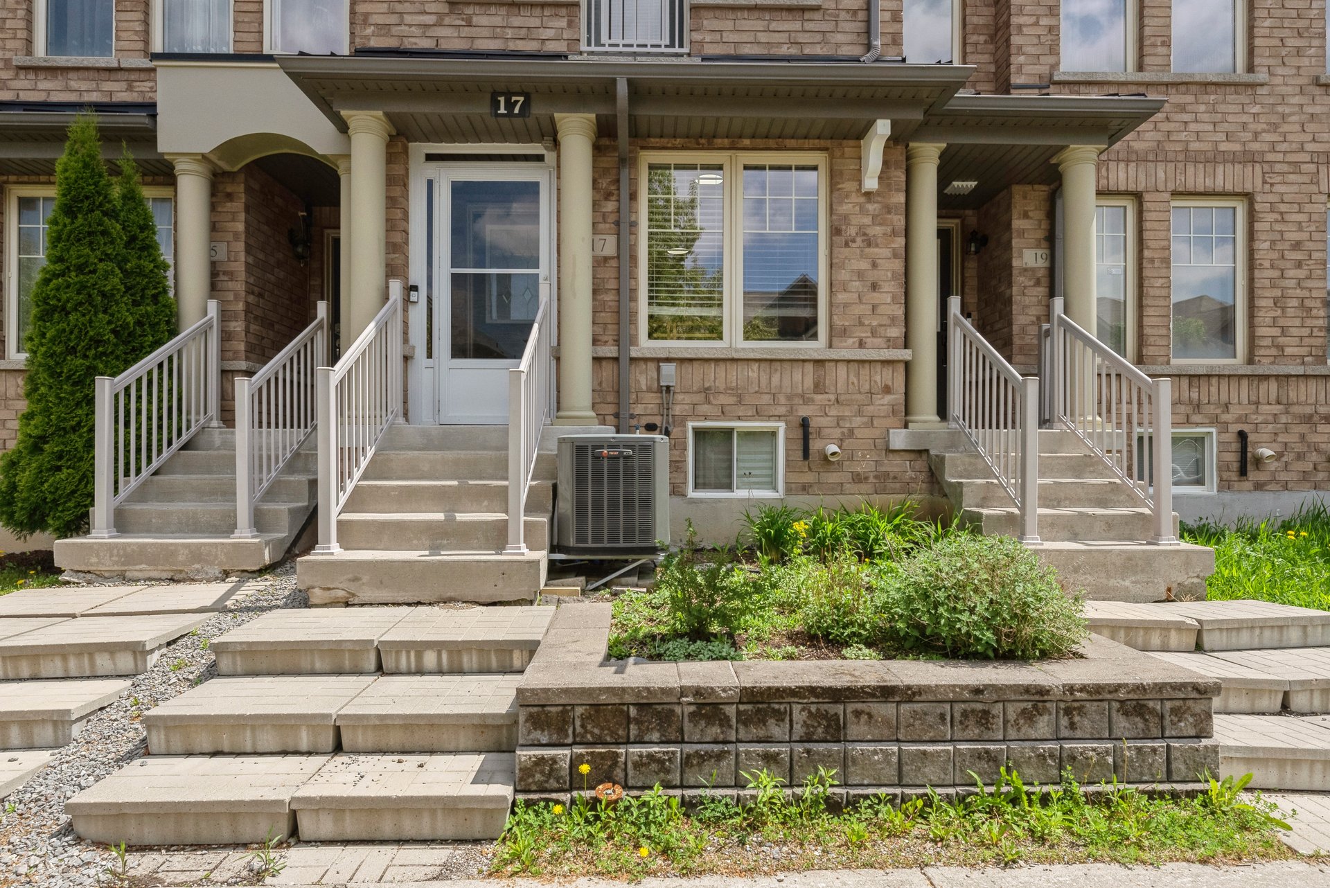 17 Valliere Drive