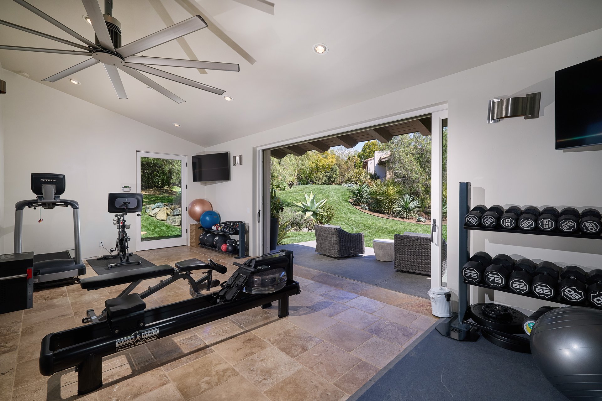  Rancho Santa Fe Living Redefined: Style, Space & Serenity