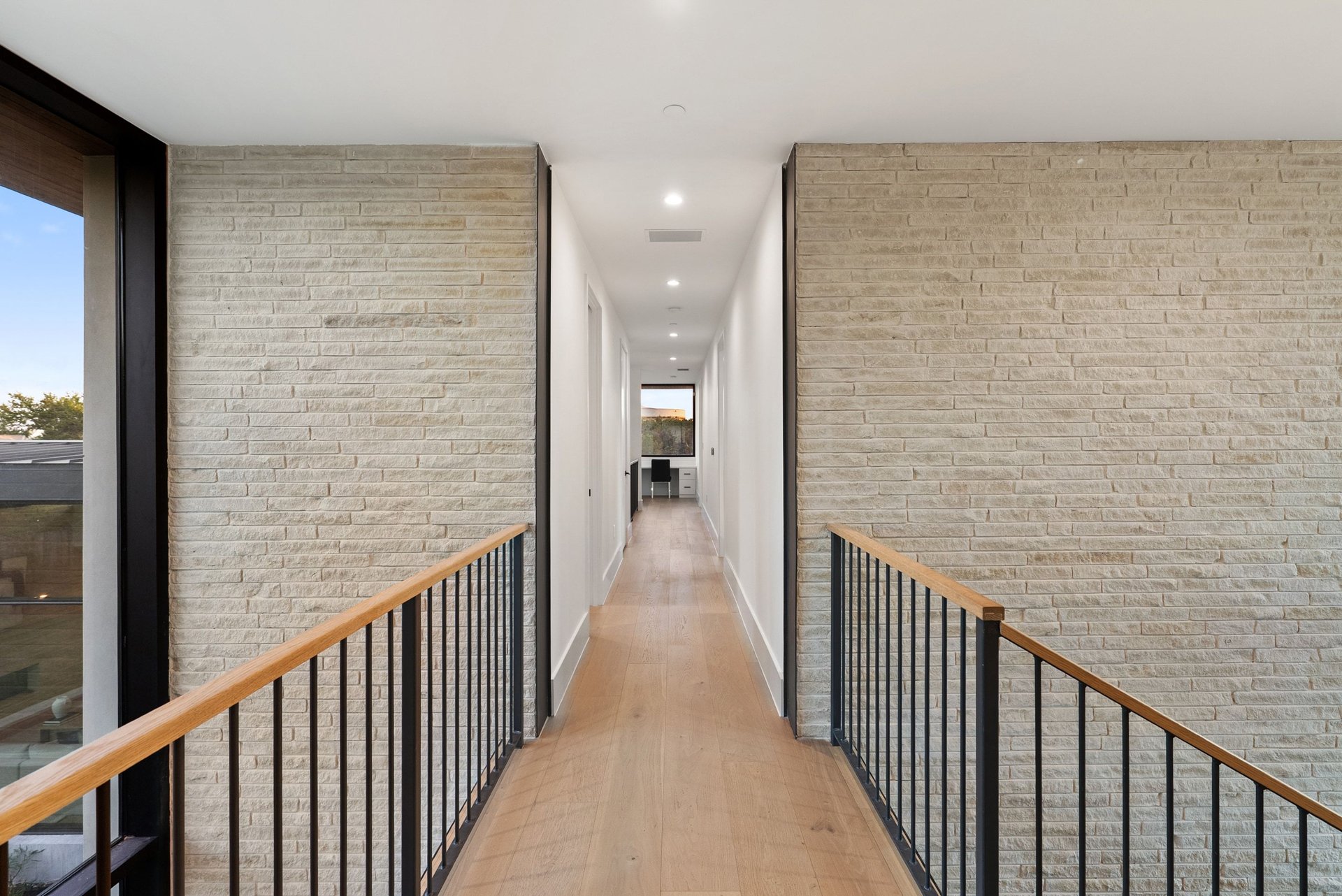 Architectural Elegance in Westlake