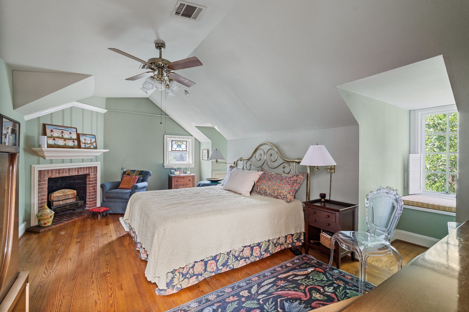 2126 Dryden