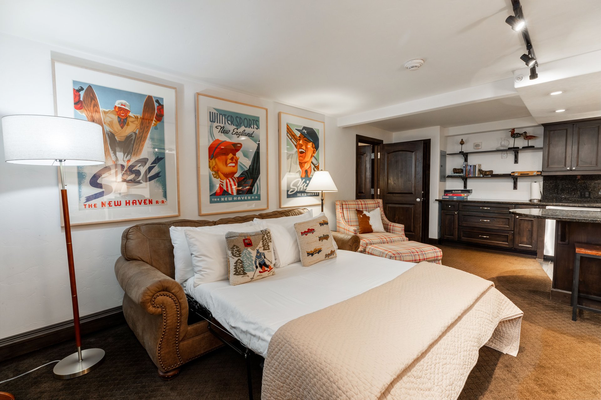 The Lodge At Vail Condominiums #145