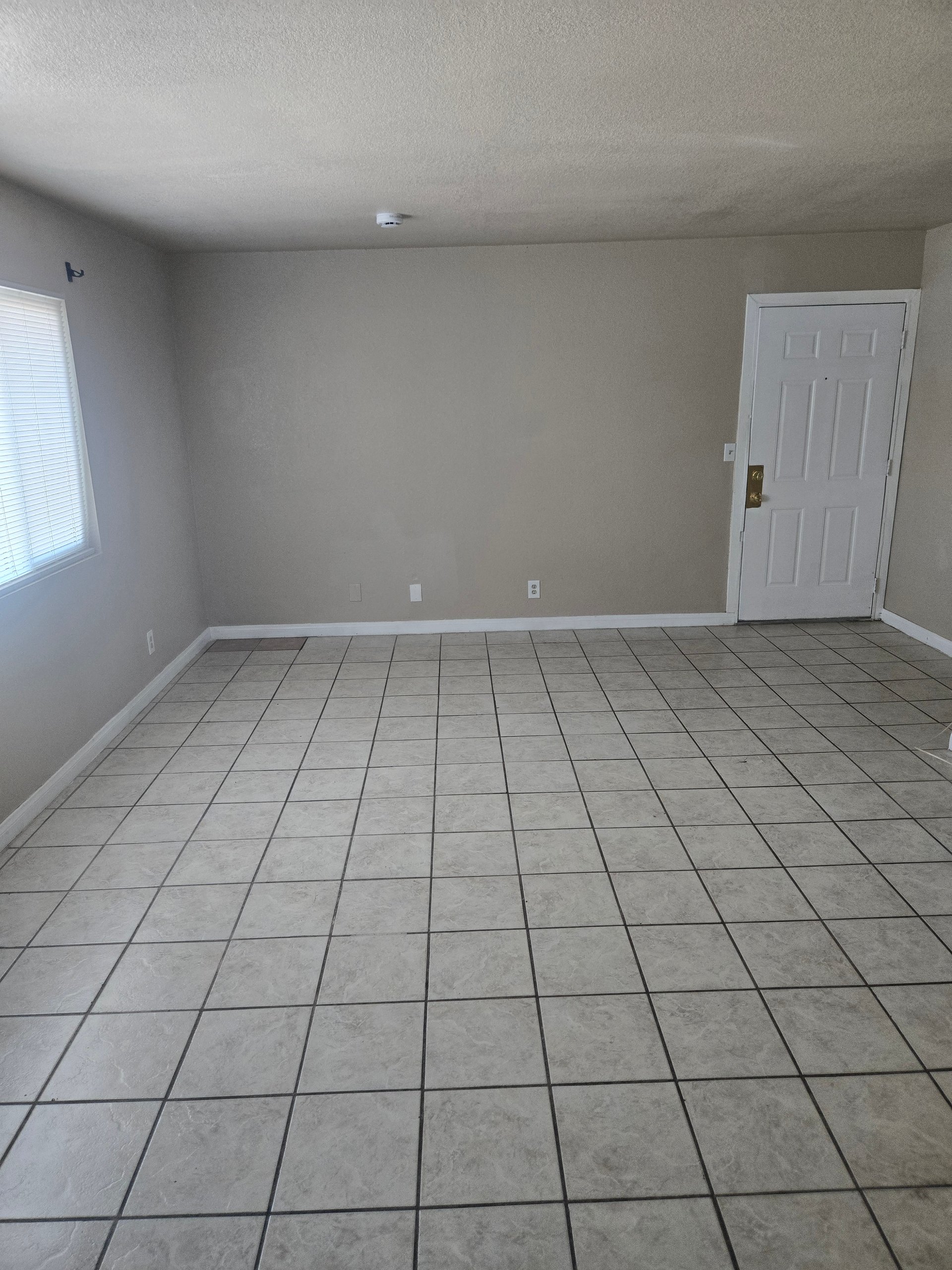 33 Gold Bar Court #D, Las Vegas, NV 89110
